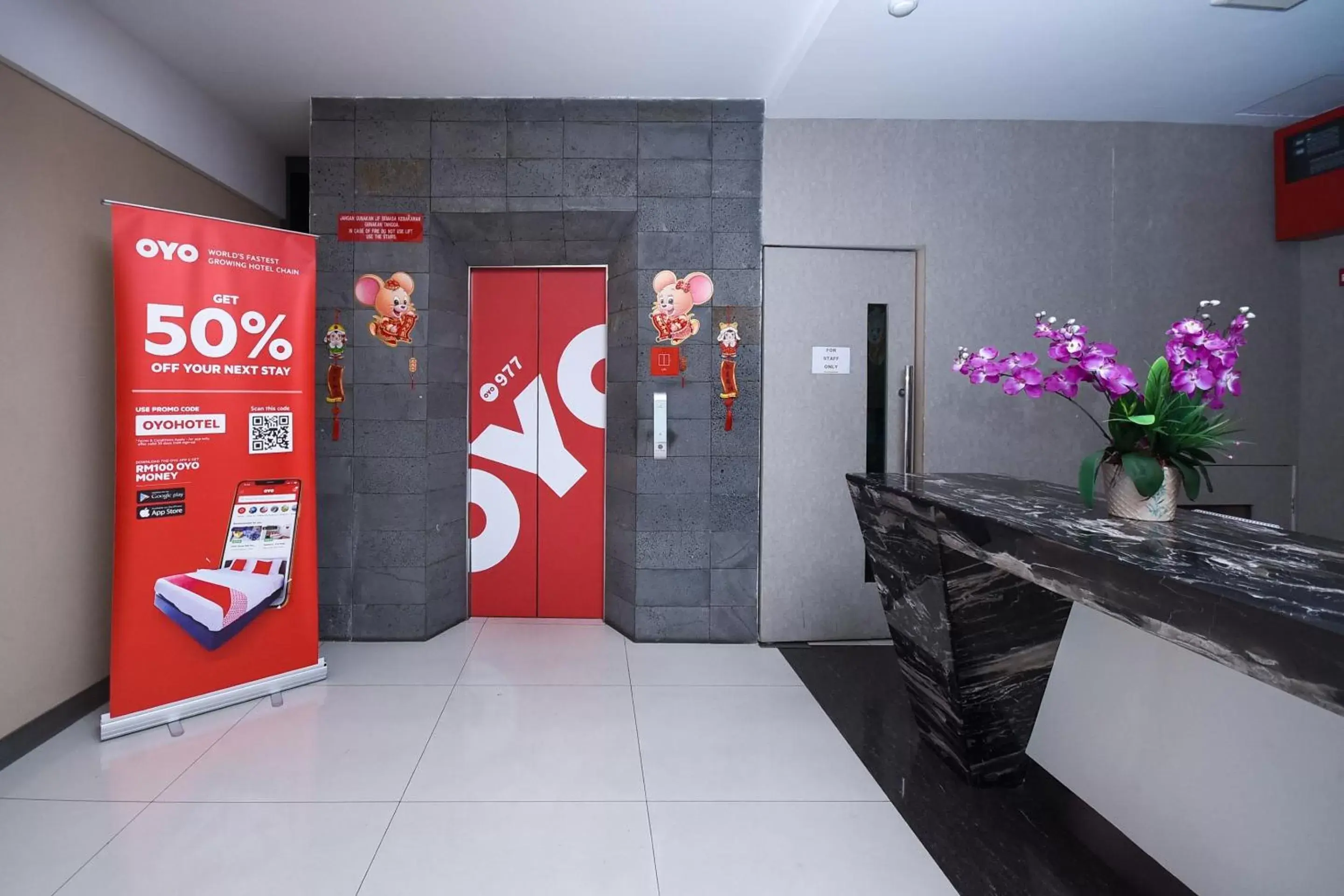 Facility for disabled guests in Super OYO 977 Hong Kong Suites
