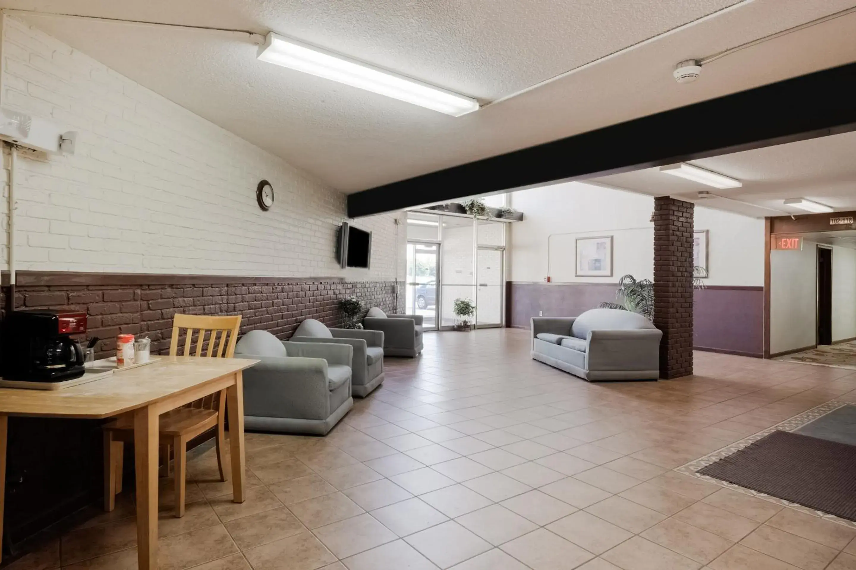 Lobby or reception in OYO Hotel Morton East Peoria I-74 Lobby or reception in OYO Hotel Morton East Peoria I-74