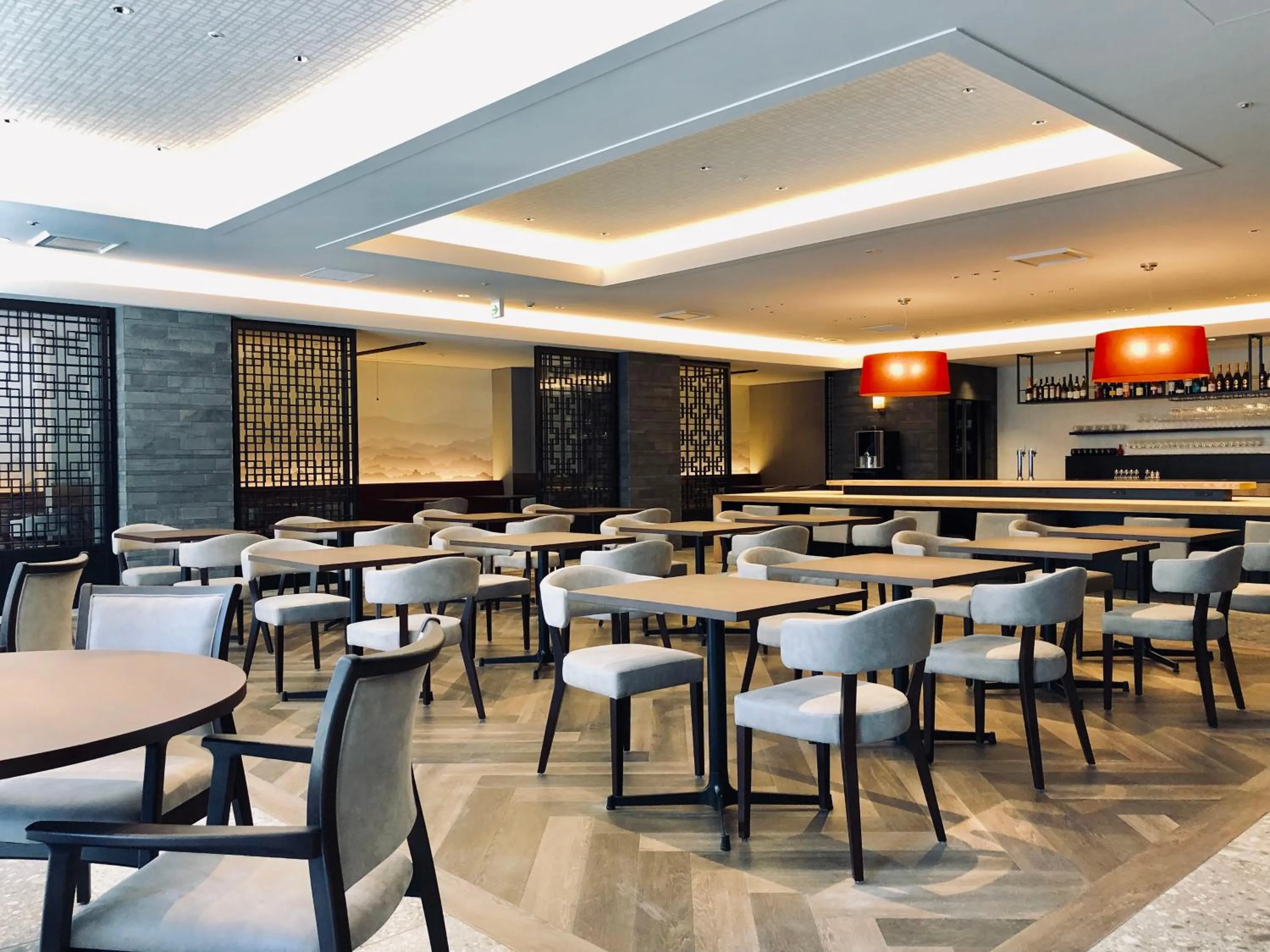 Restaurant/places to eat in ART Hotel Oita