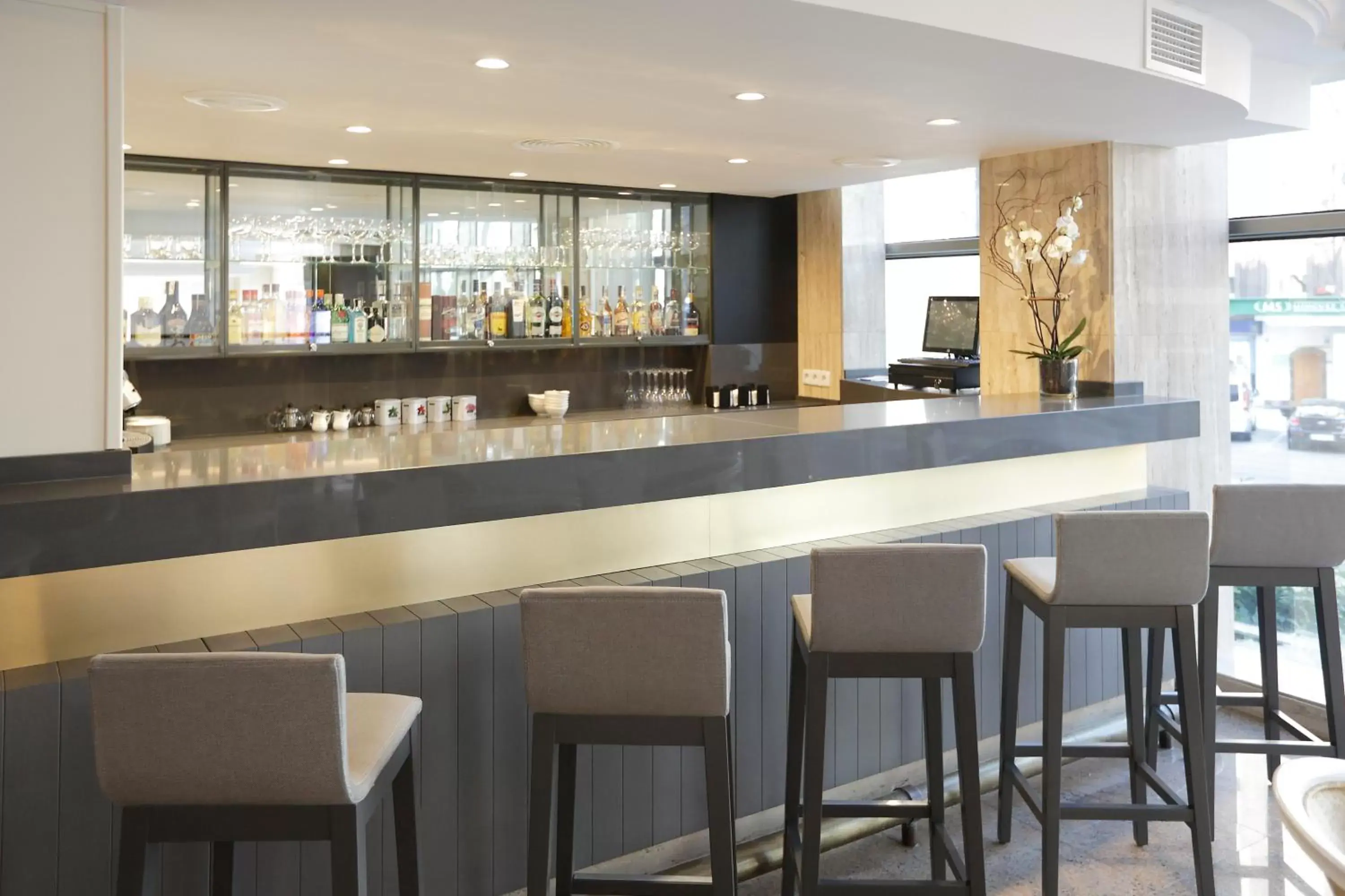 Lounge or bar, Lounge/Bar in Sercotel Alfonso XIII