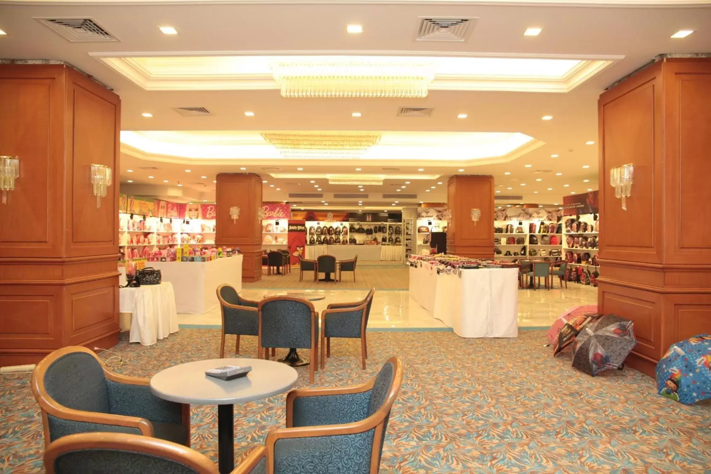 Business facilities, Restaurant/Places to Eat in Akgun Istanbul Hotel