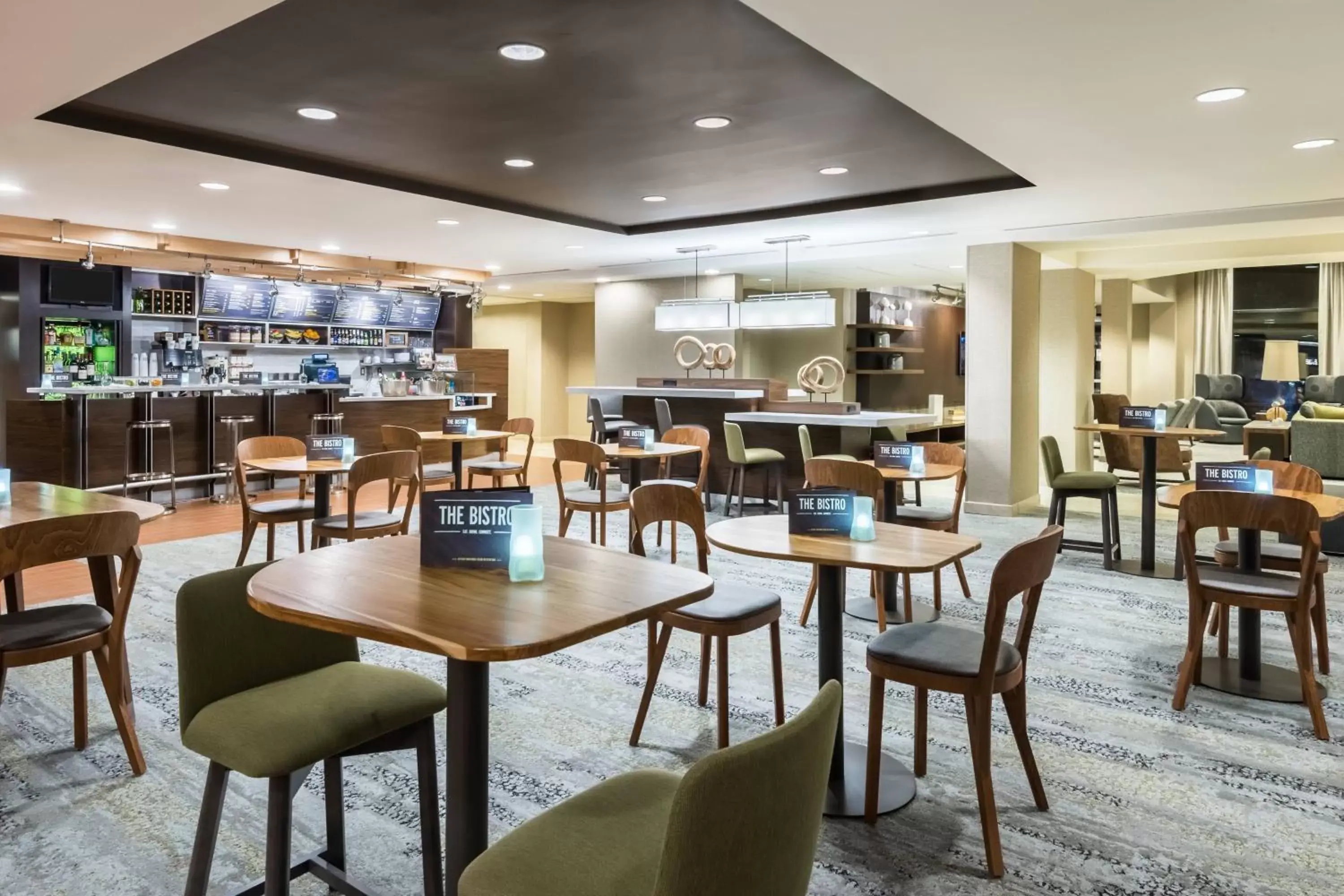 Restaurant/Places to Eat in Courtyard by Marriott Danbury