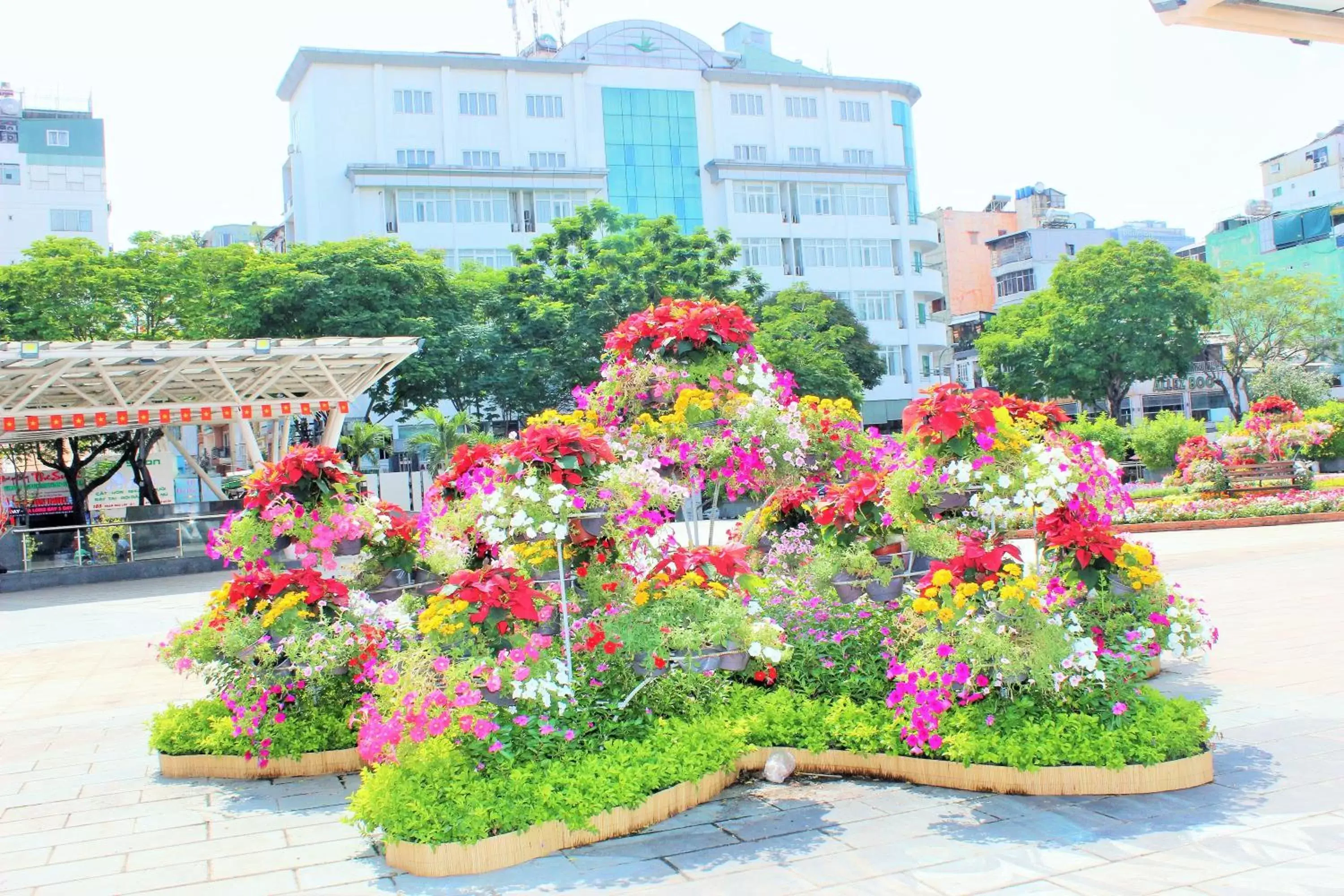 Garden, Property Building in Liberty Hotel Saigon Greenview