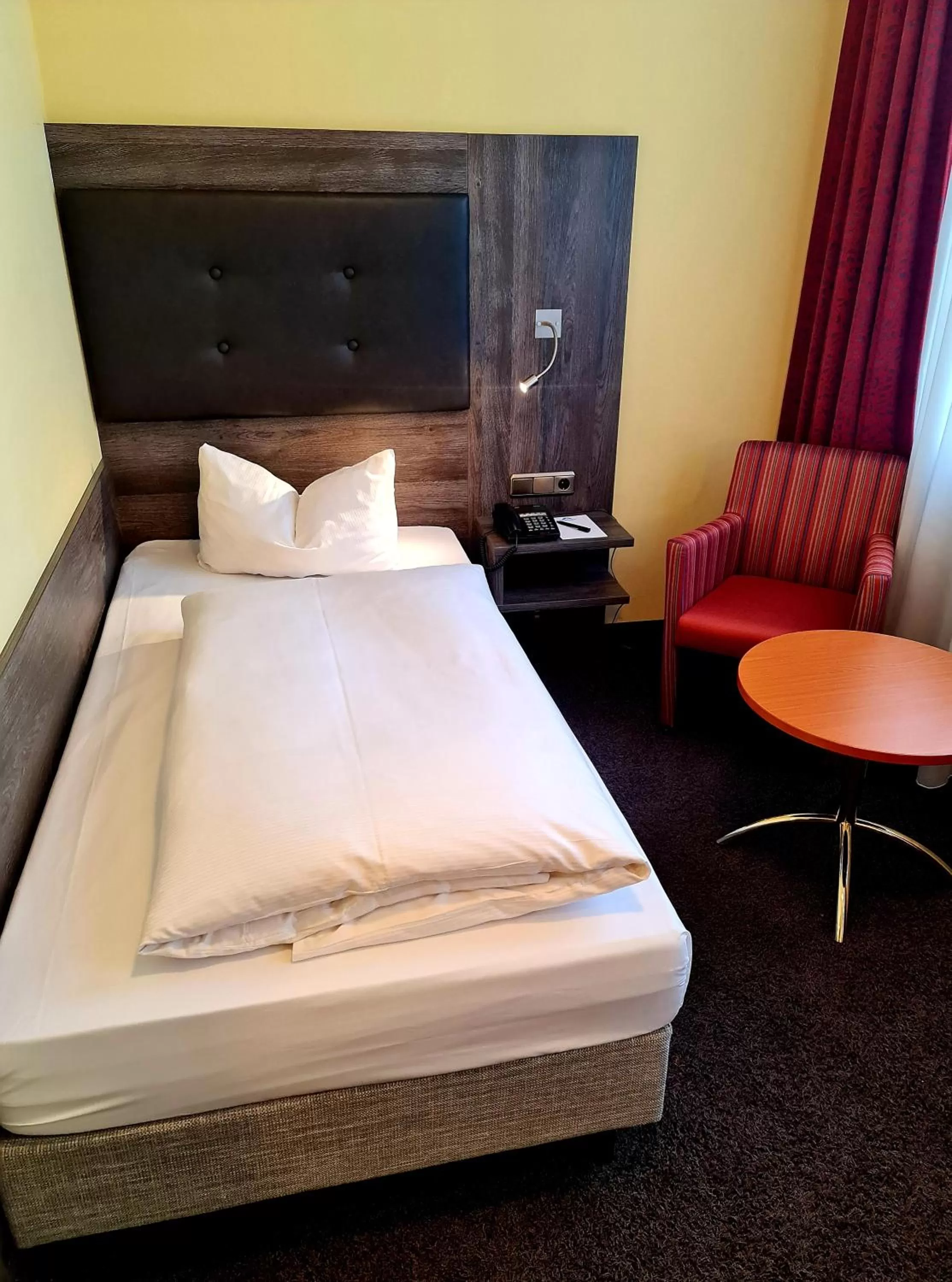 Bed in Best Western Hotel Augusta