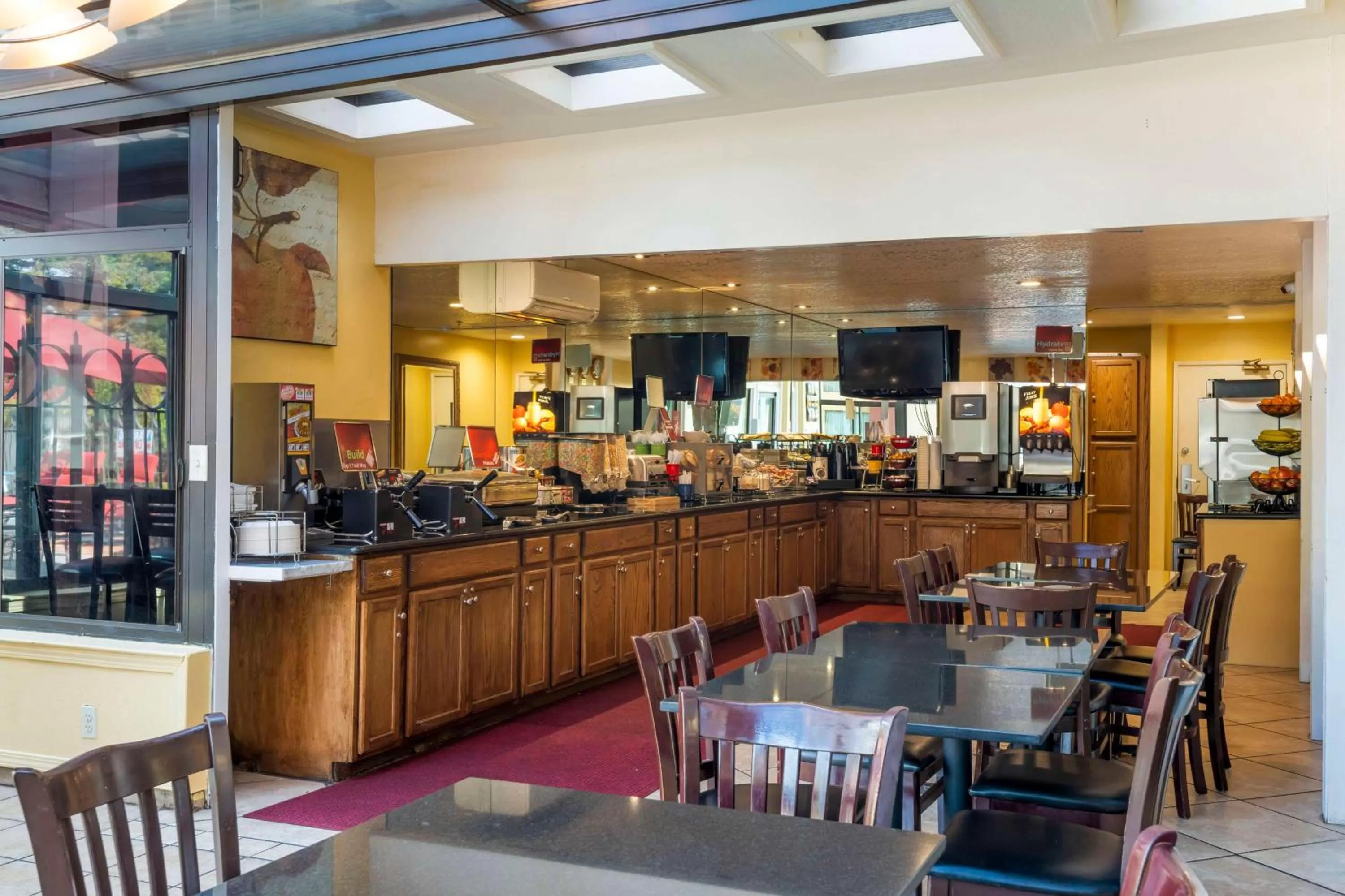 Breakfast in Best Western Plus Placerville Inn