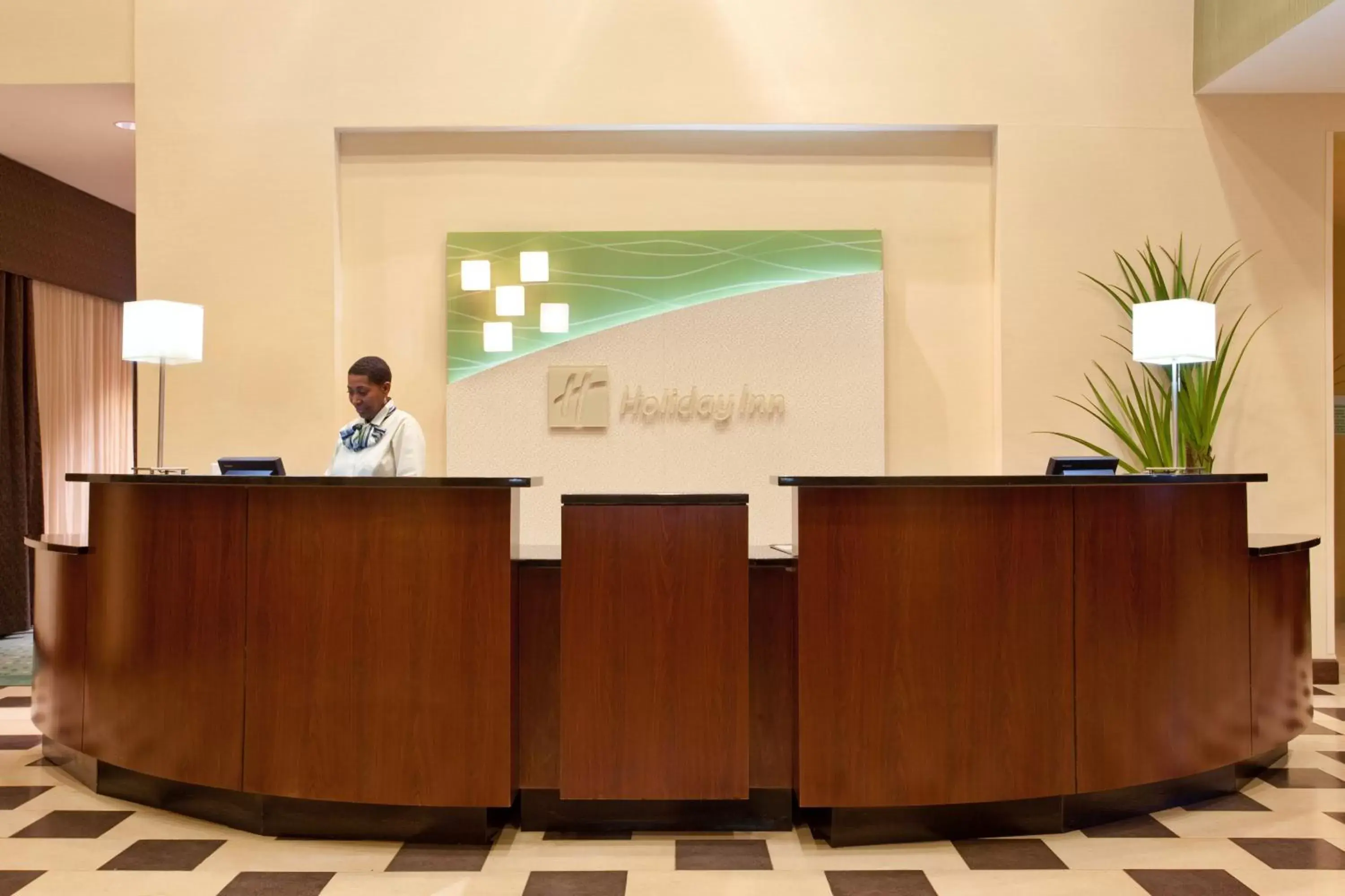 Lobby or reception, Lobby/Reception in Holiday Inn Saint Louis-Fairview Heights, an IHG Hotel
