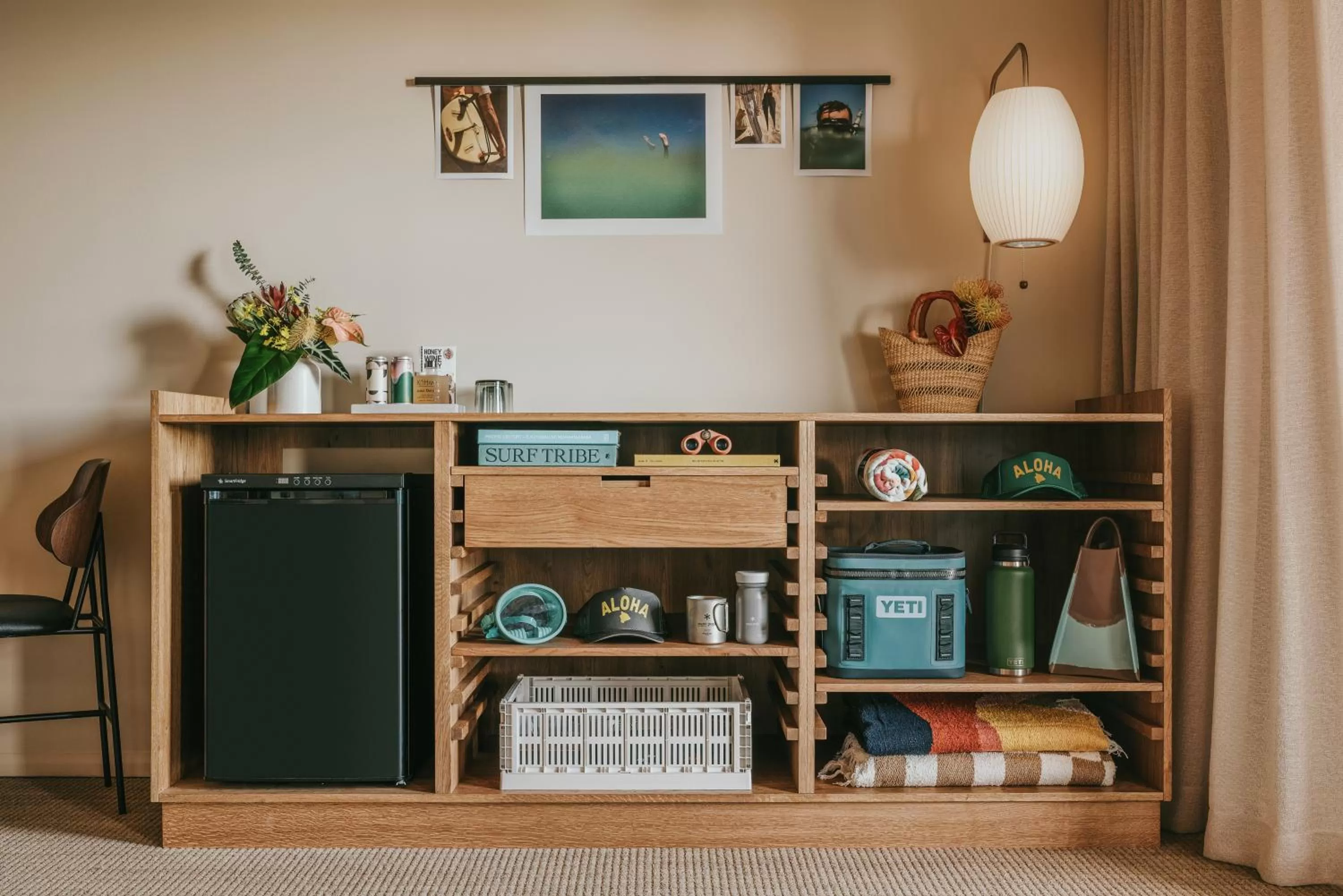 Photo of the whole room in PACIFIC 19 Kona