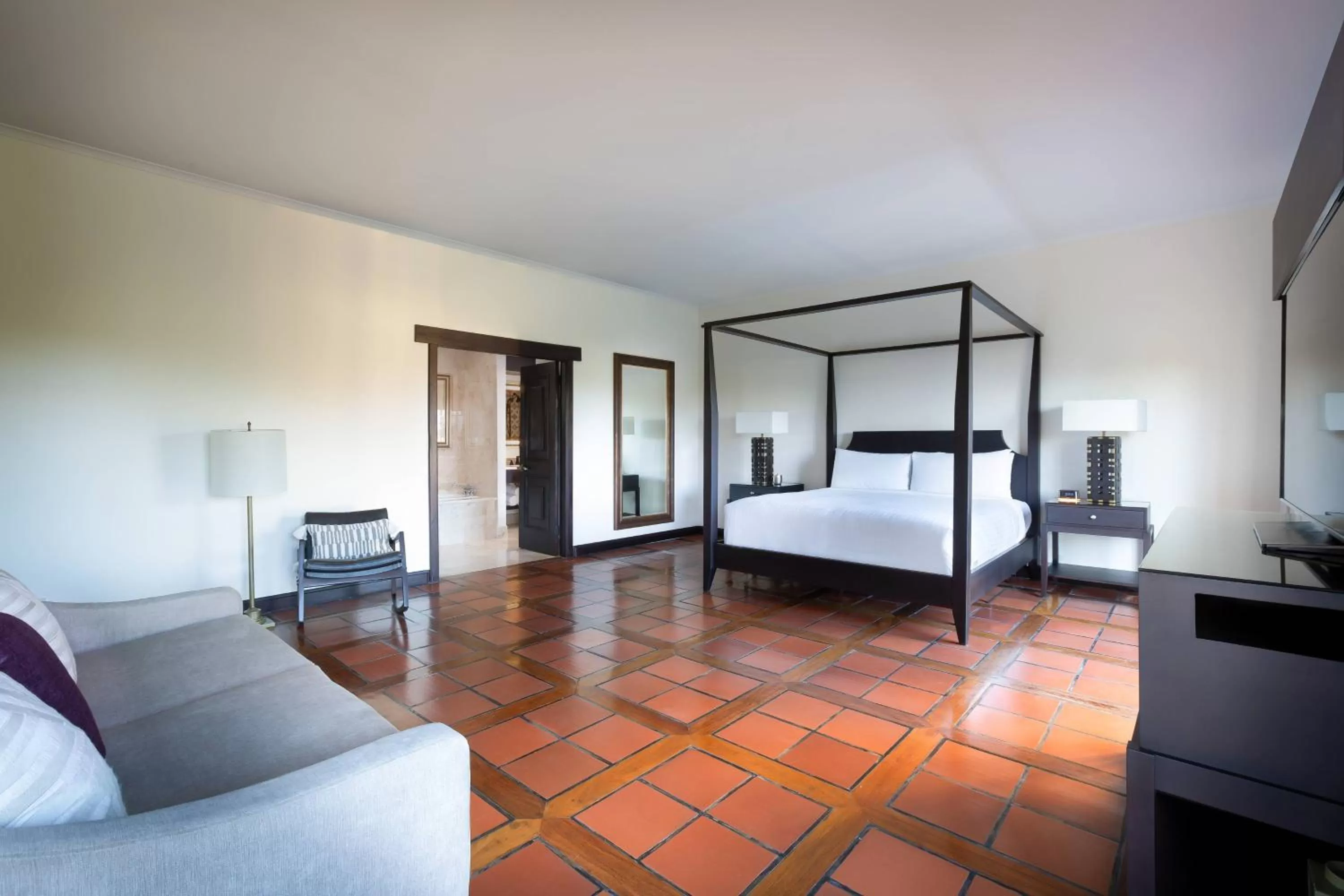 Bedroom, Bed in Costa Rica Marriott Hotel Hacienda Belen