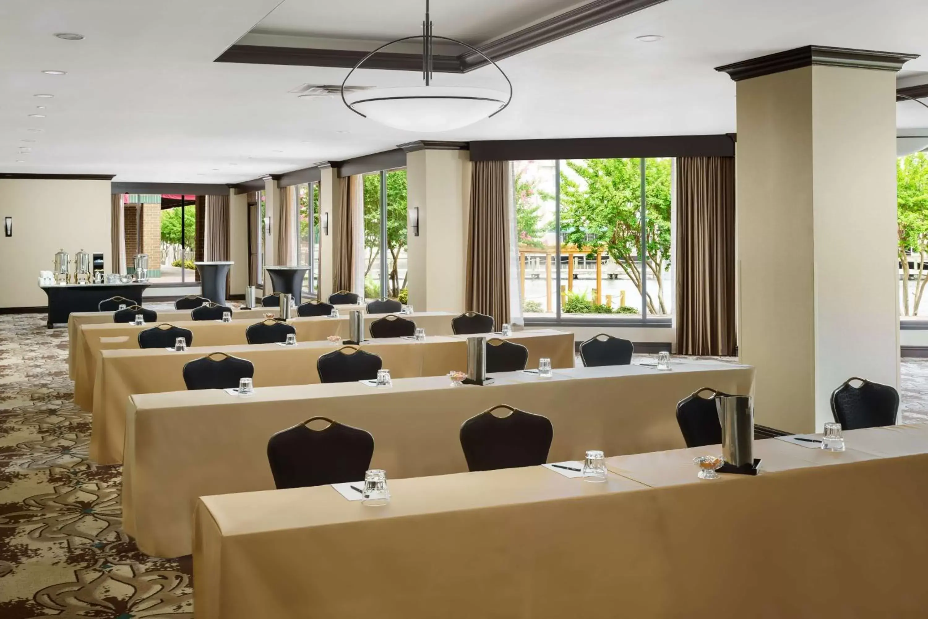 Meeting/conference room in Hilton Charlotte University Place