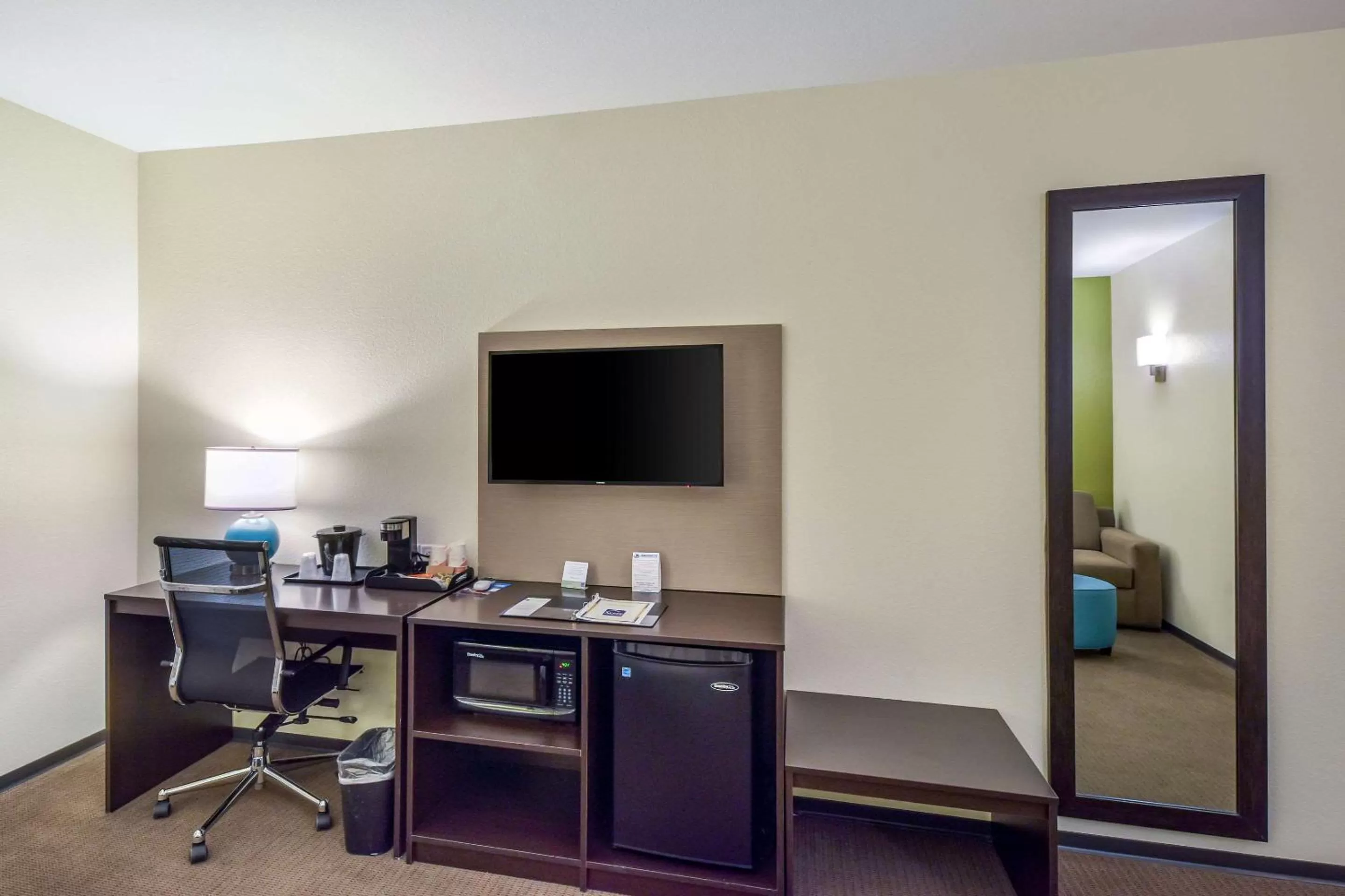 Photo of the whole room in Sleep Inn & Suites Fort Worth - Fossil Creek