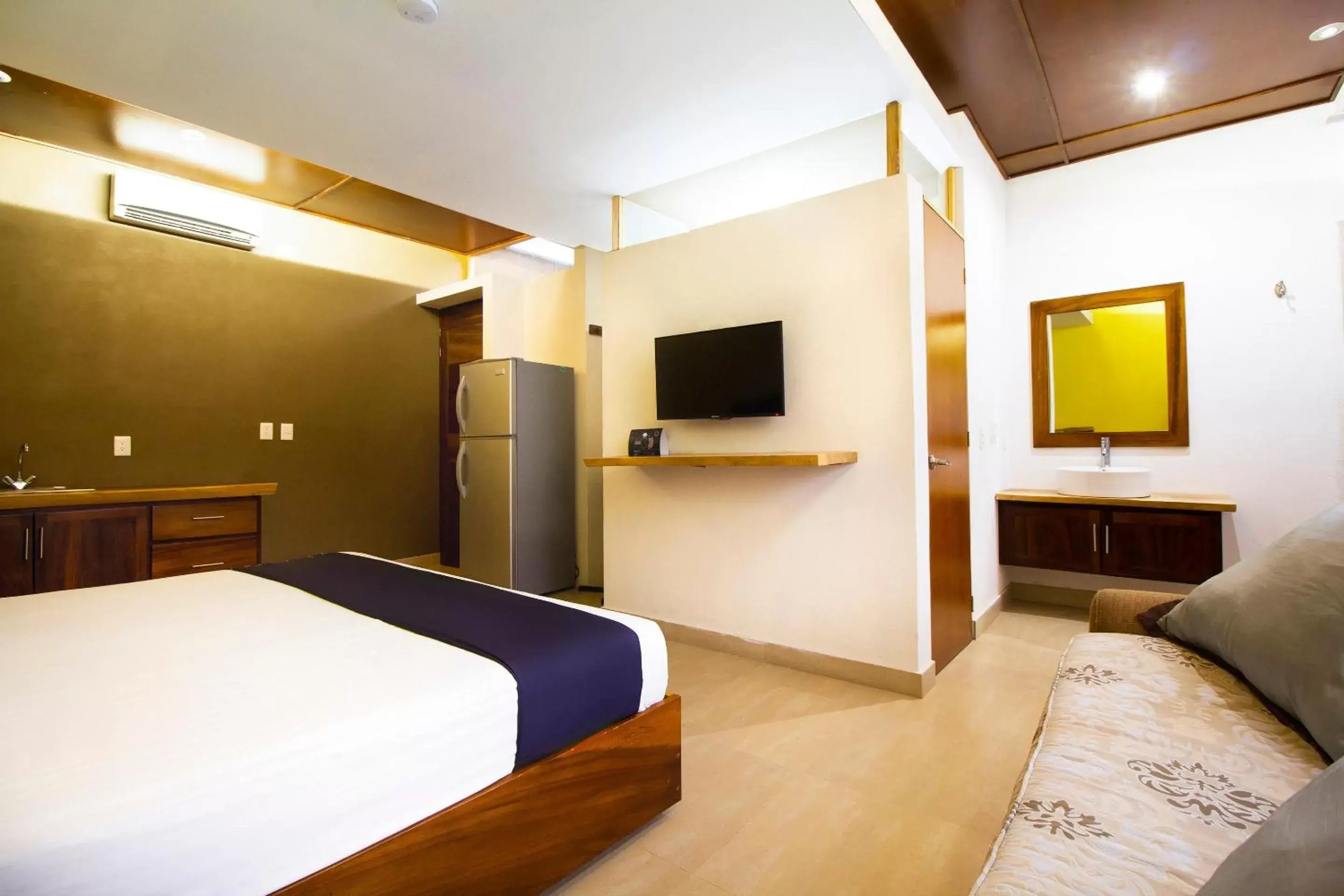 Bedroom, Bed in Hotel Samanu