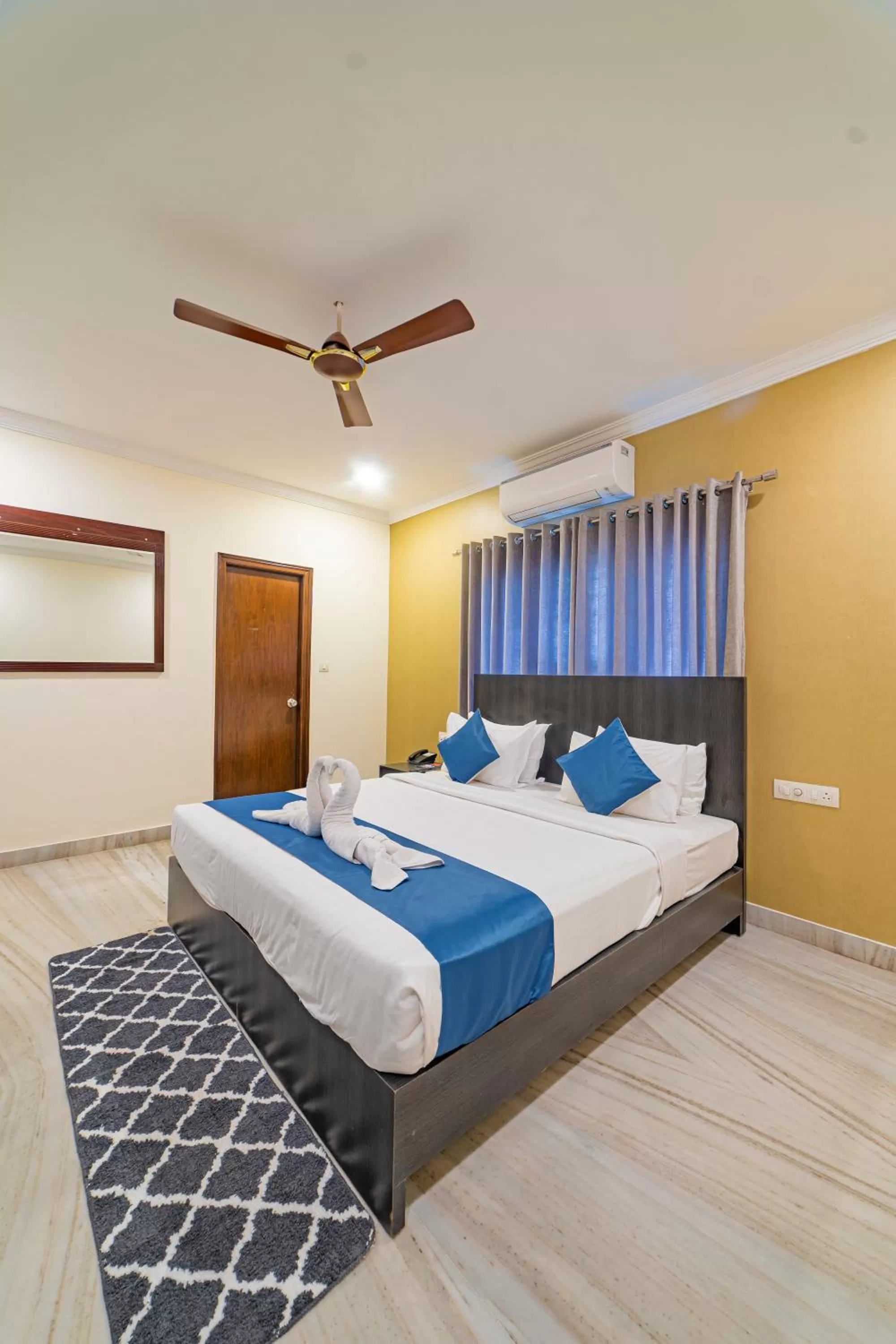 Bed in Hotel Athome , Whitefields, Kondapur