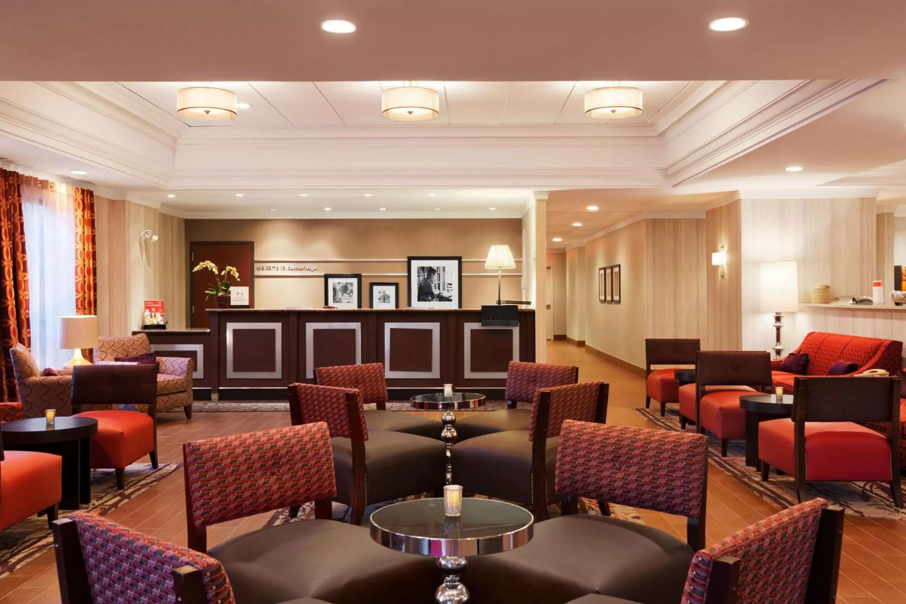 Lobby or reception, Restaurant/Places to Eat in Hampton Inn by Hilton Boston/Cambridge