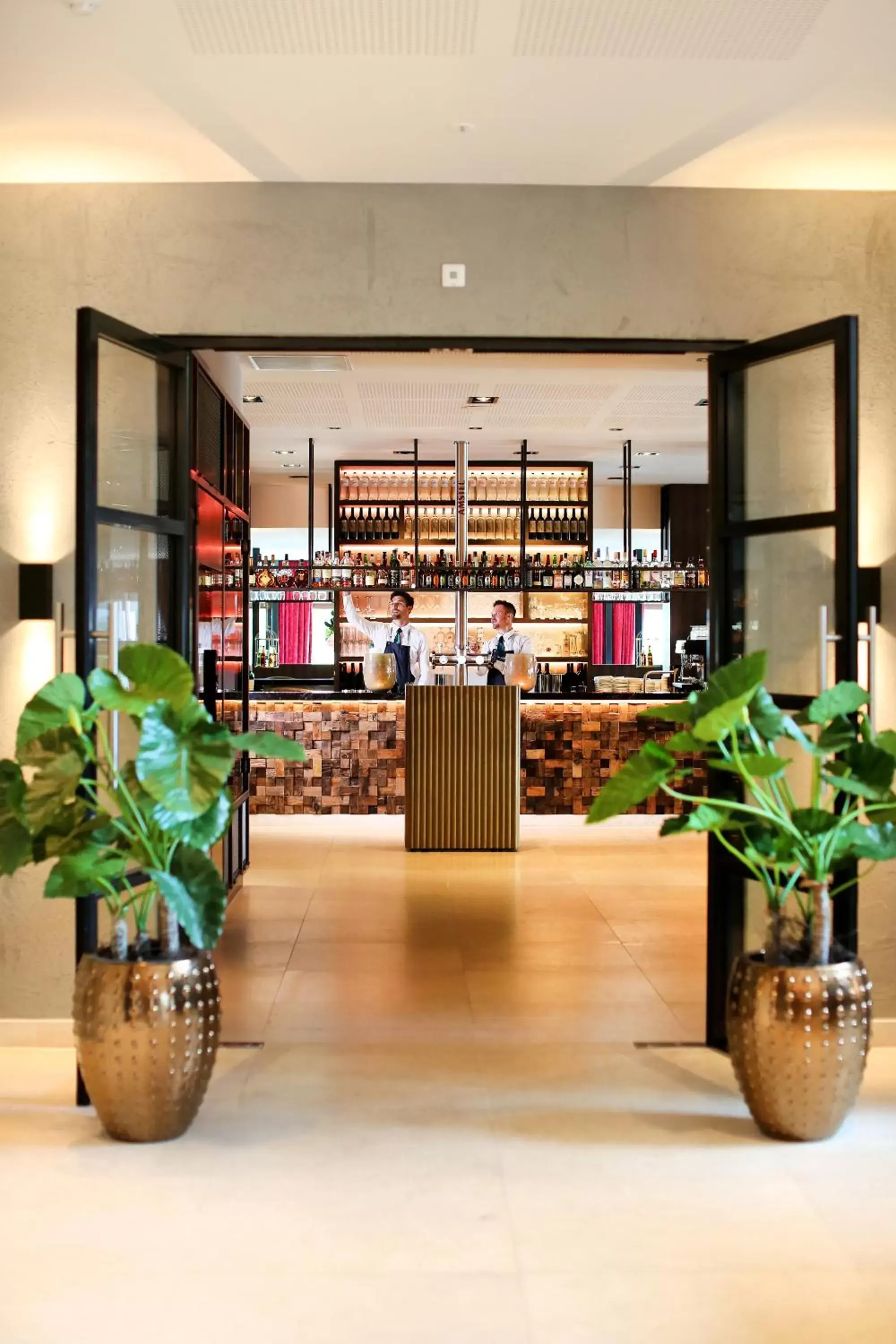 Lounge or bar in Van der Valk Hotel Oostzaan - Amsterdam