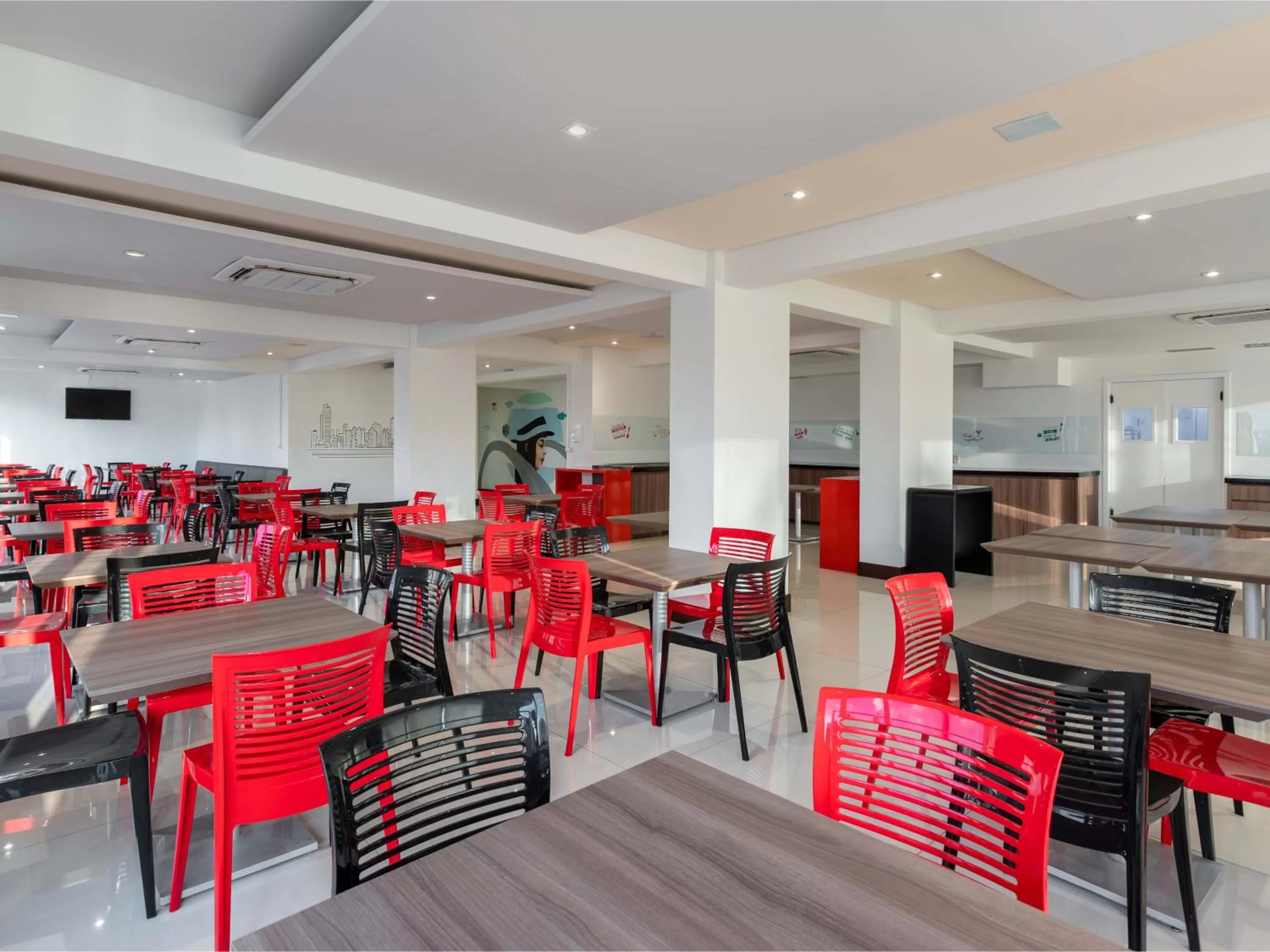 Restaurant/places to eat in Ramada Encore by Wyndham São Paulo Osasco