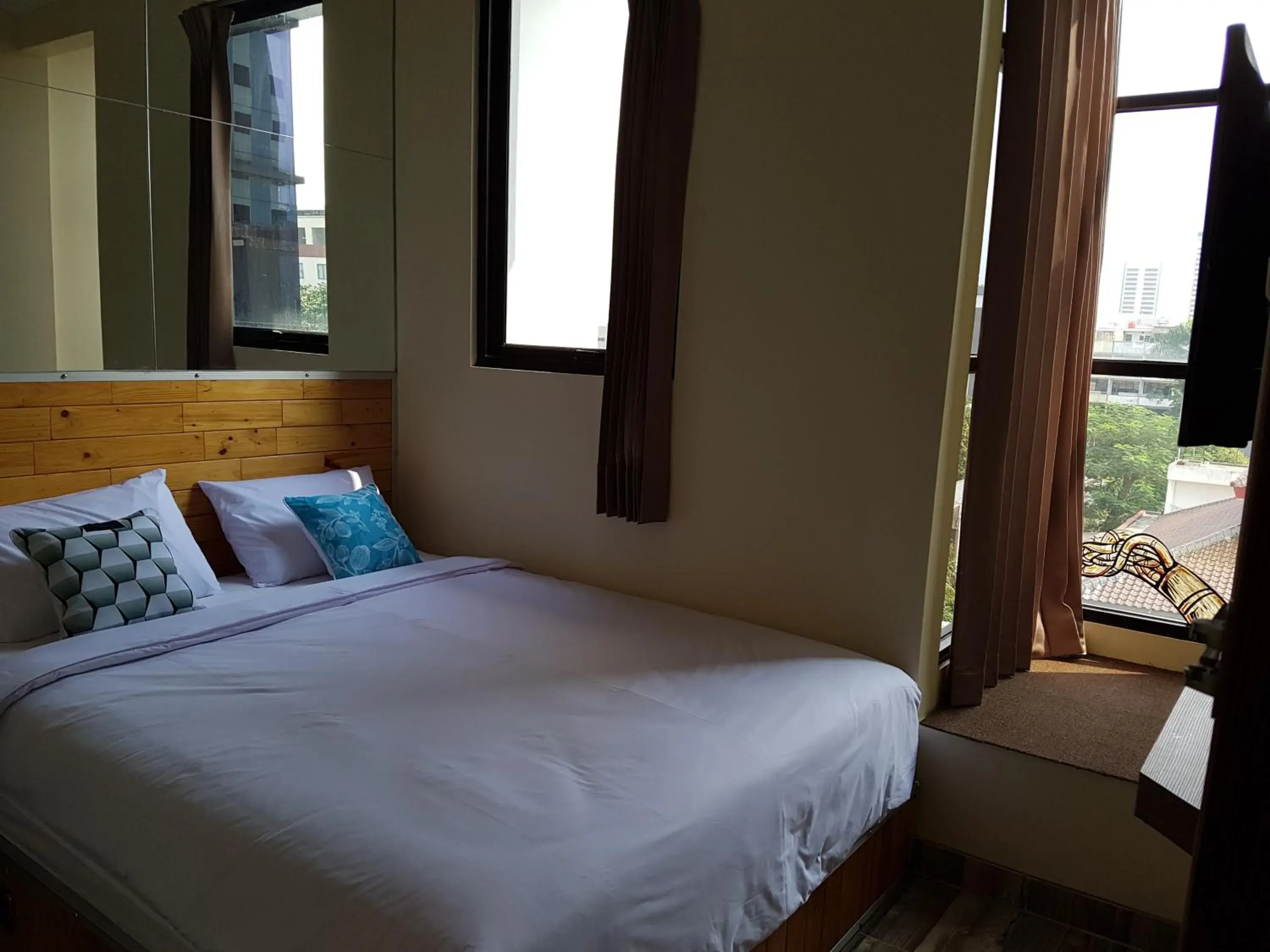 Bedroom, Bed in Bold Hotel Jakarta