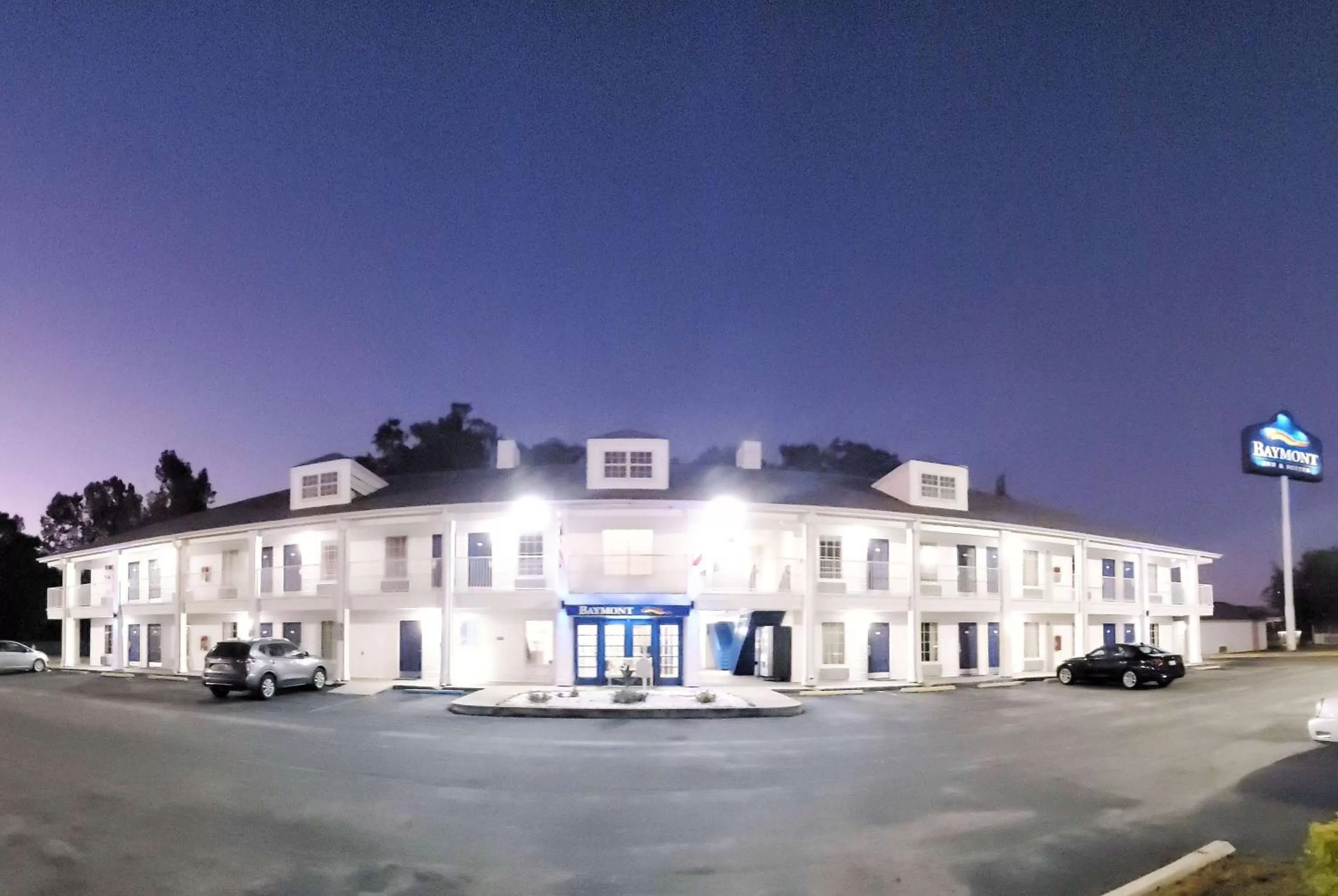 Property building in Baymont by Wyndham Eufaula