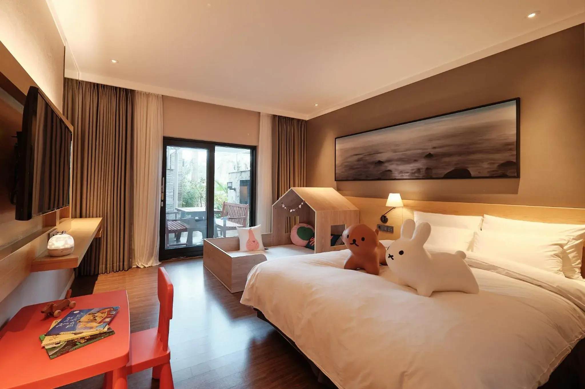 The Suites Hotel Jeju
