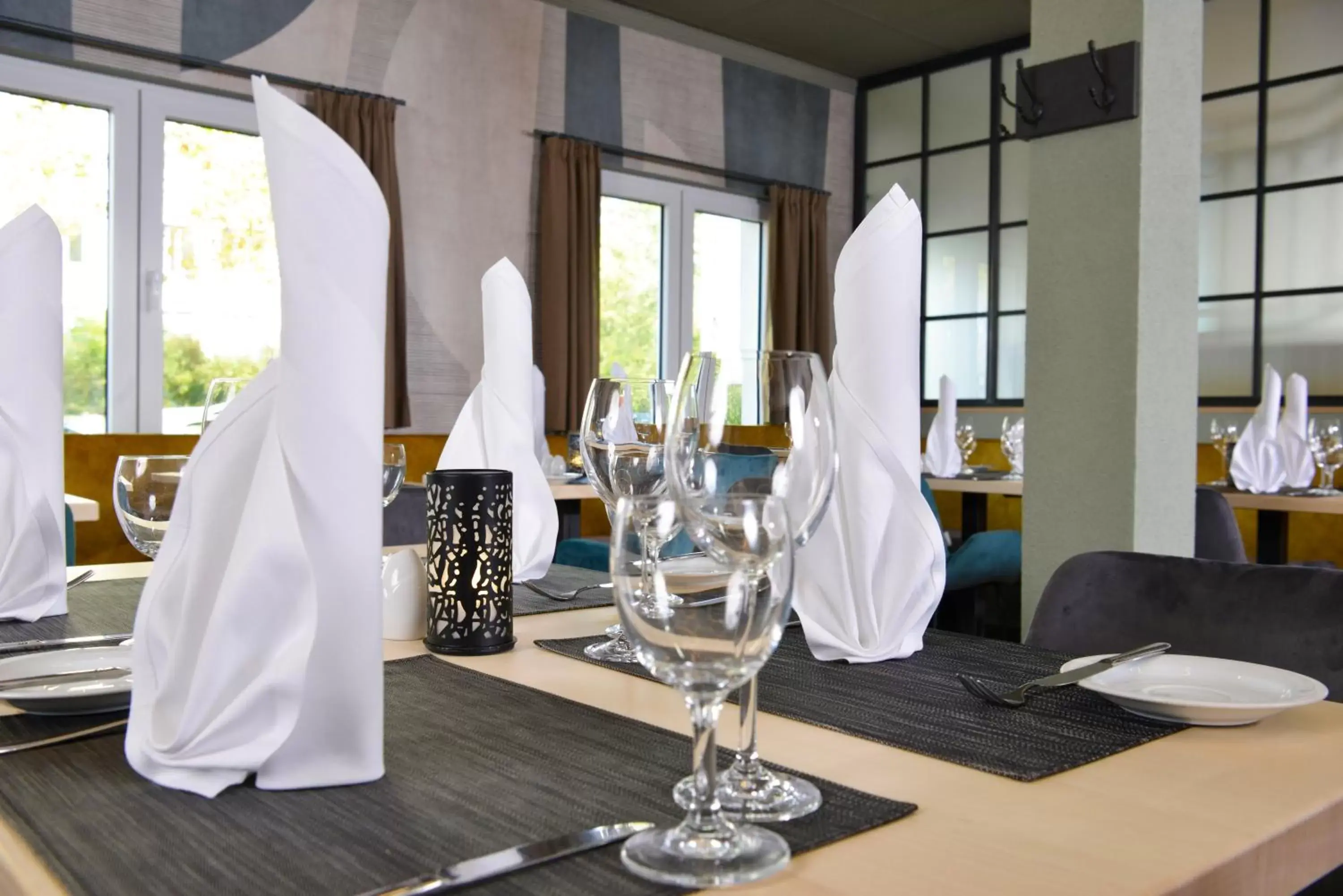 Restaurant/Places to Eat in Sure Hotel by Best Western Hilden-Düsseldorf