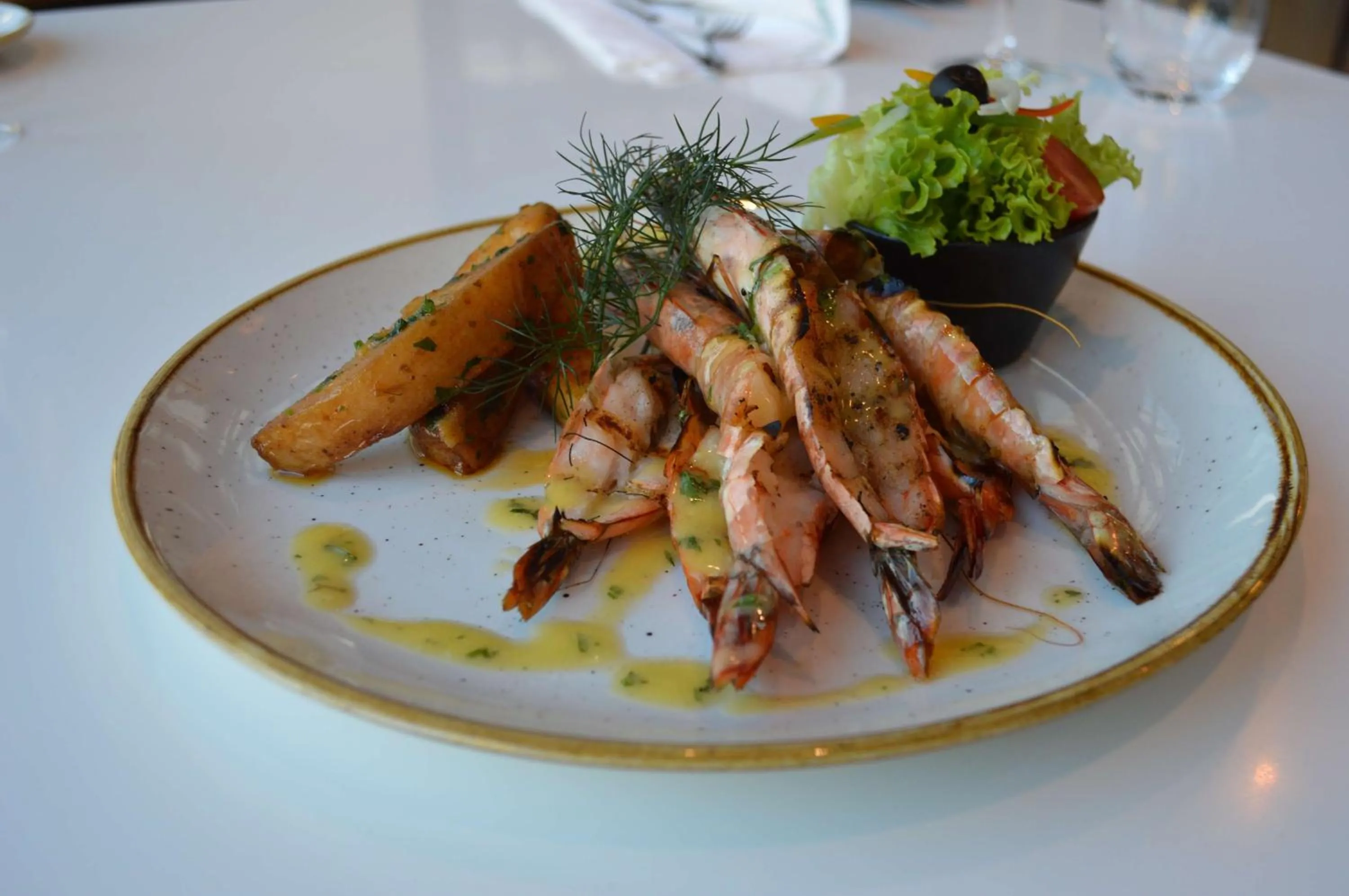 Restaurant/places to eat in Radisson Blu Hotel & Residence Maputo