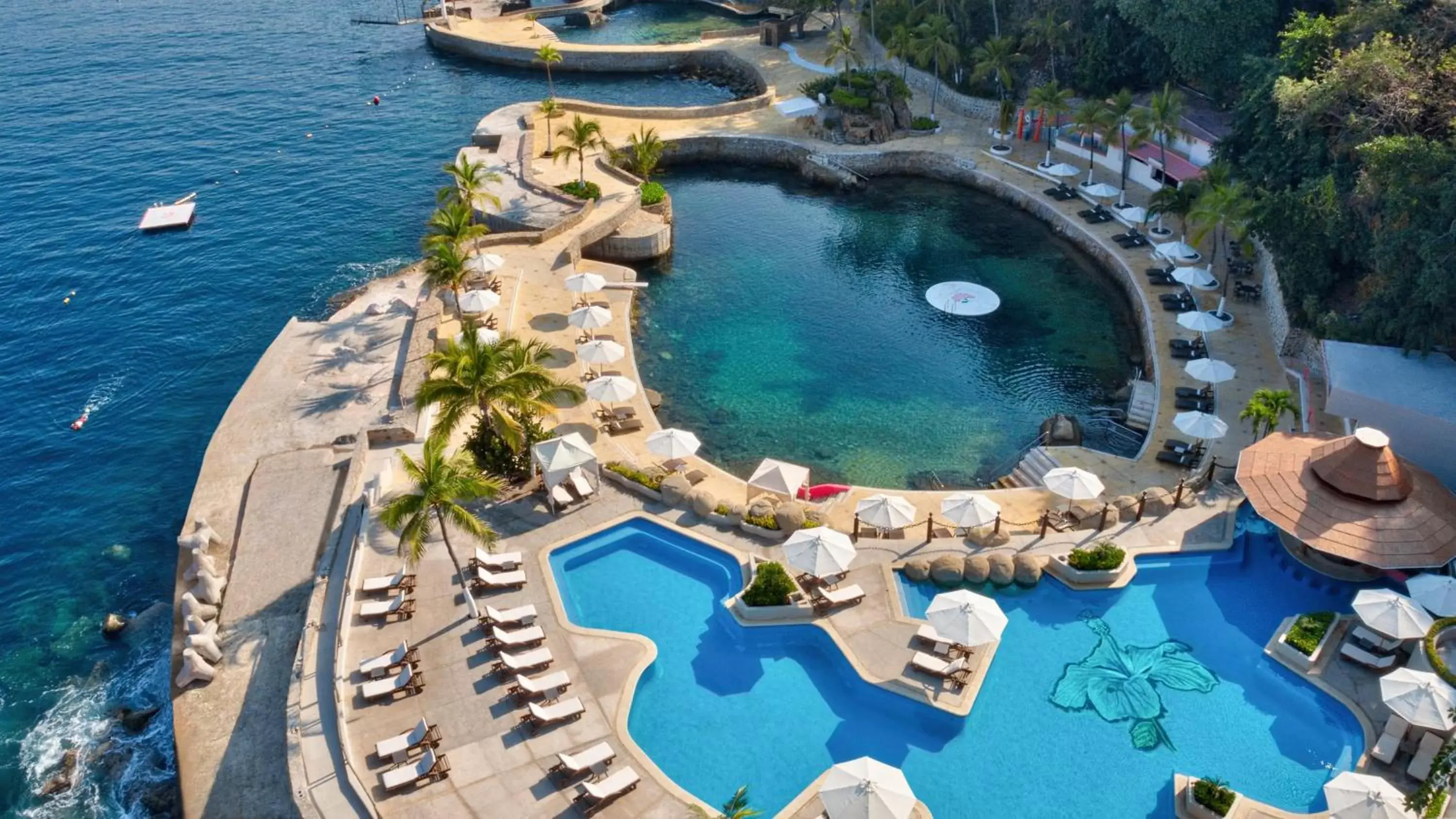 Pool View in Las Brisas Acapulco