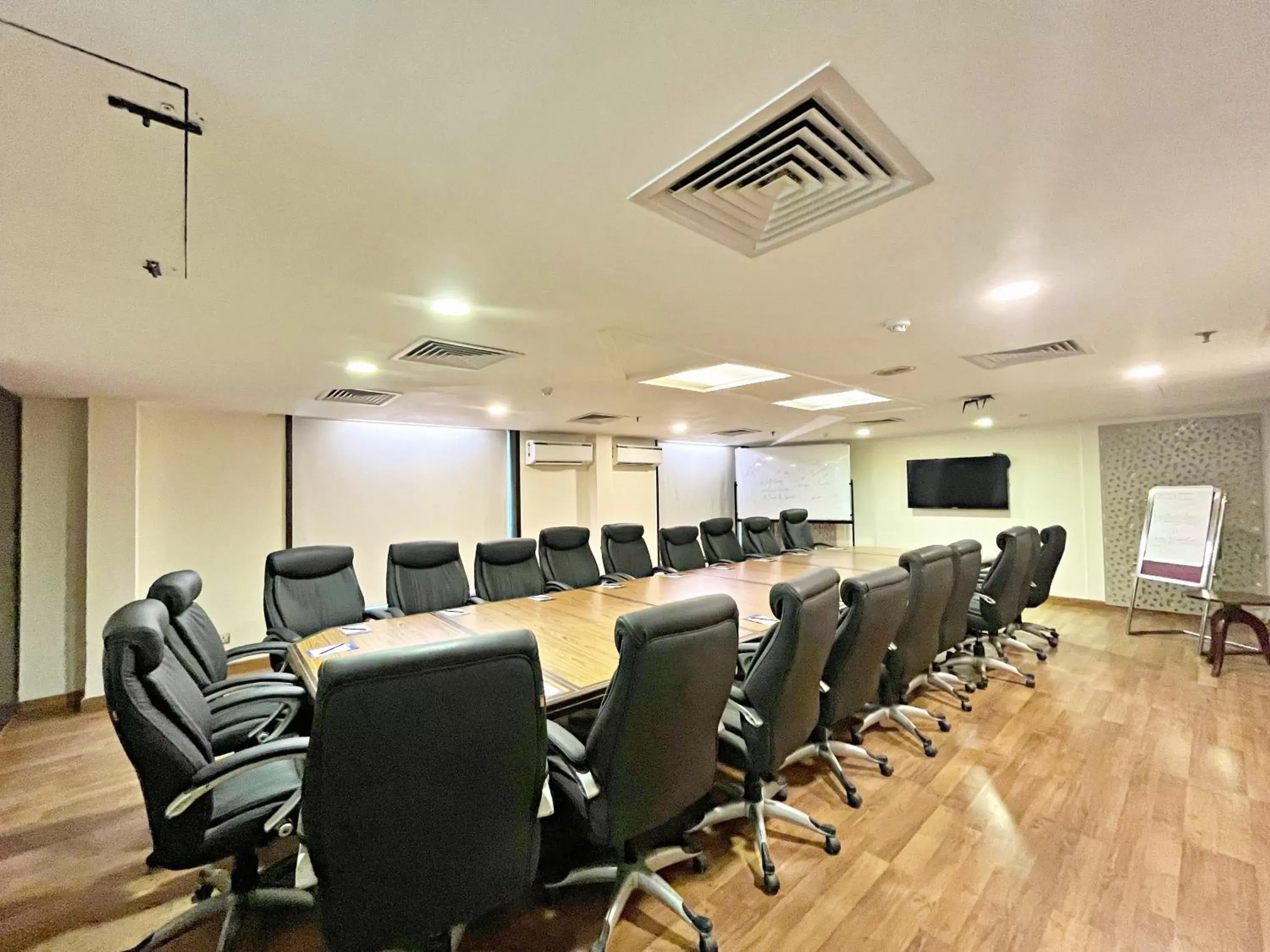 Business facilities in The Grand Orion - Kailash Colony