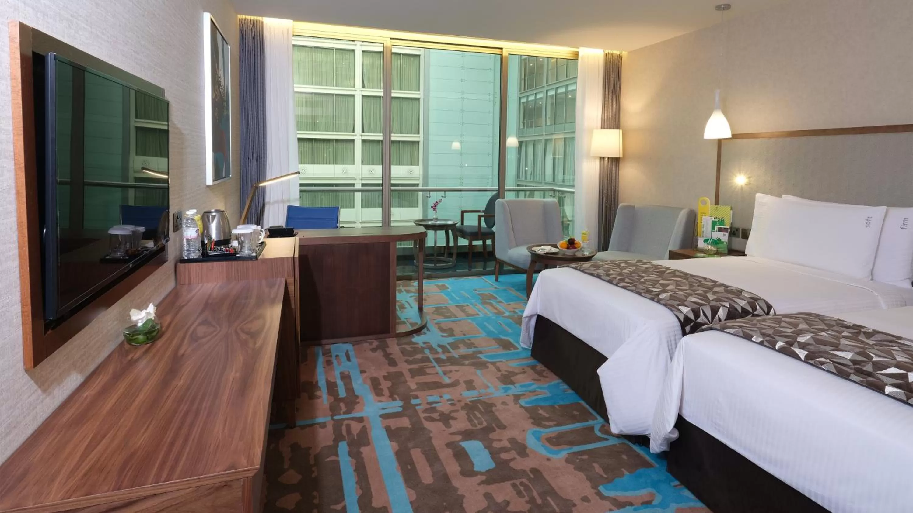 Photo of the whole room, Bed in Holiday Inn Kuwait Al Thuraya City by IHG