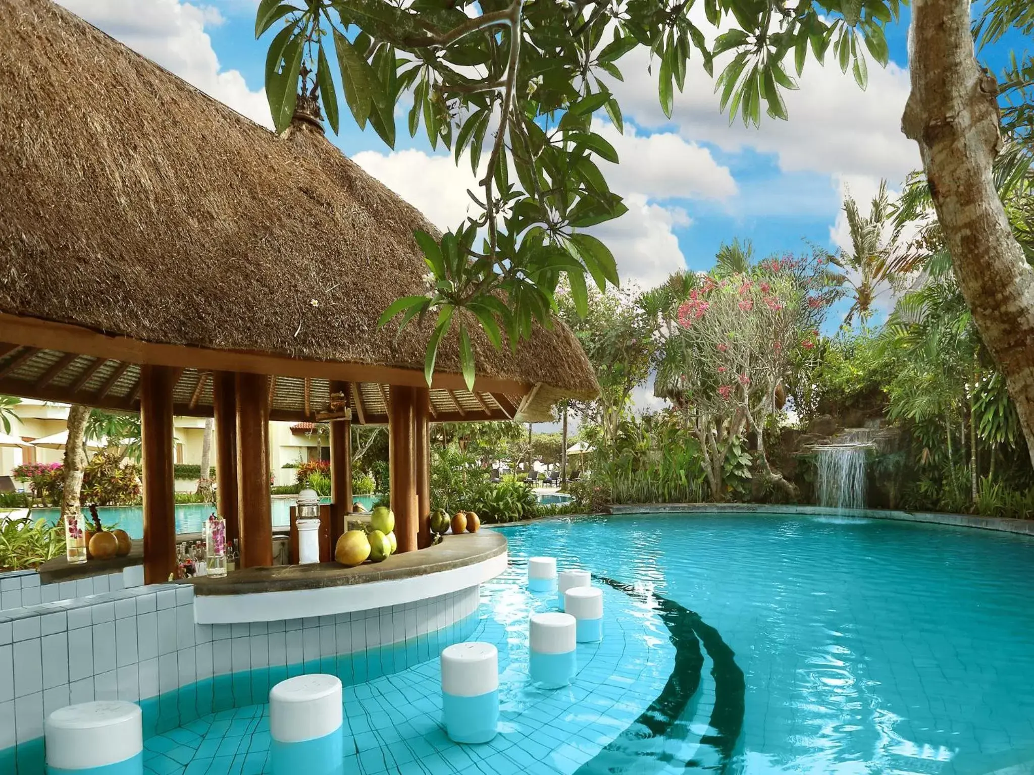 Swimming pool in Grand Mirage Resort & Thalasso Bali