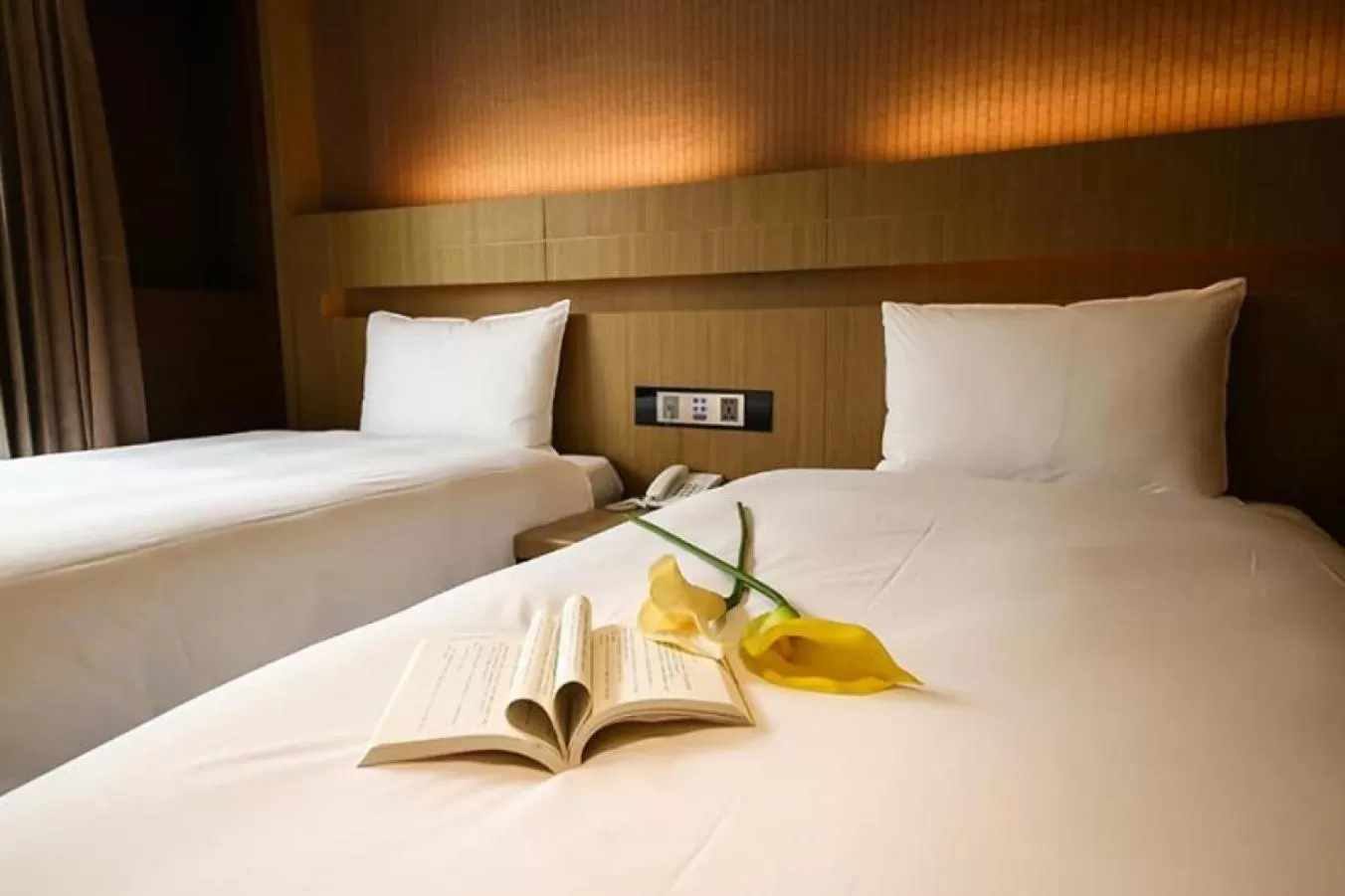 Photo of the whole room, Bed in Talmud Hotel Tainan