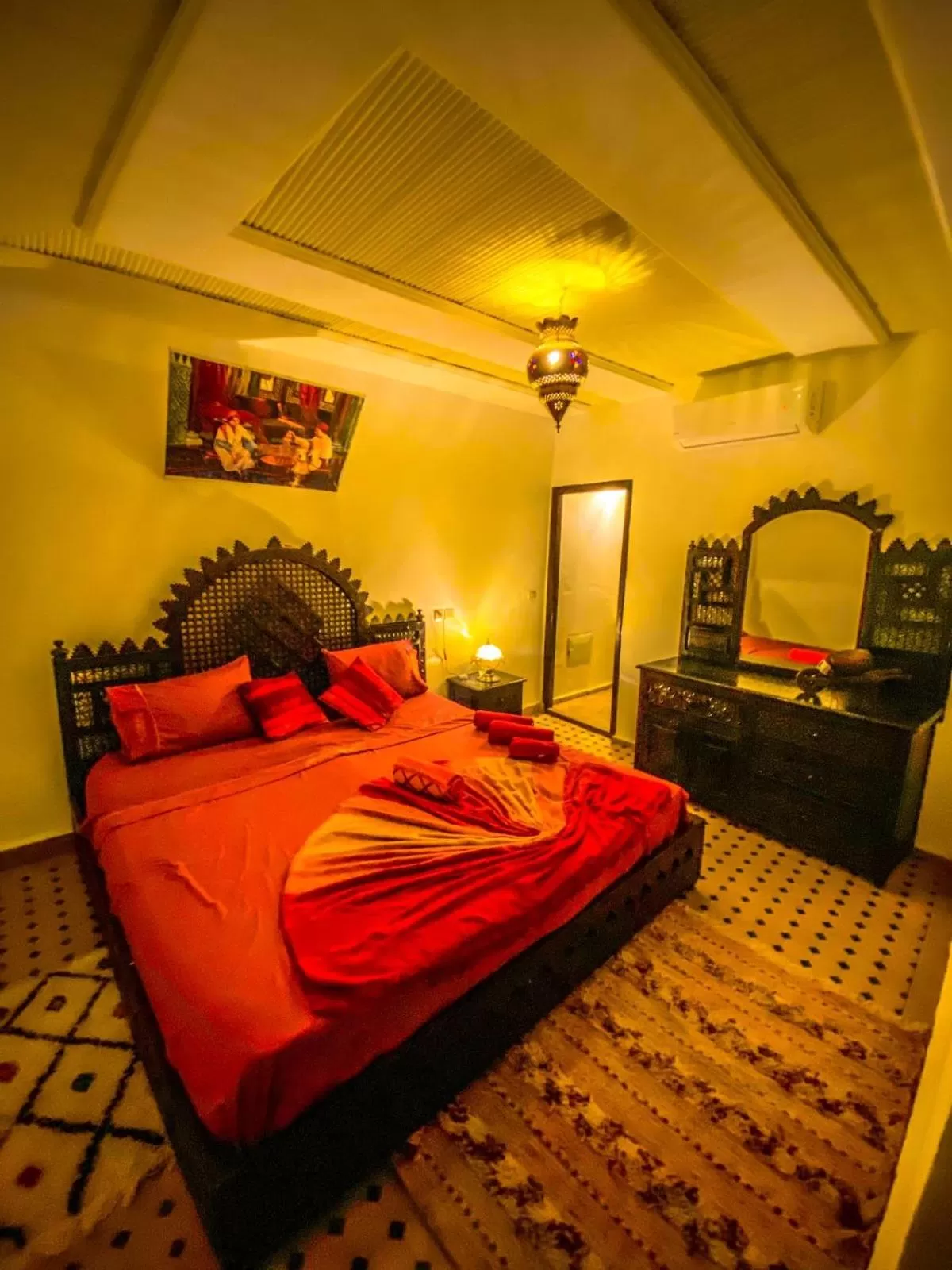 Bed in Riad Salma de Groot