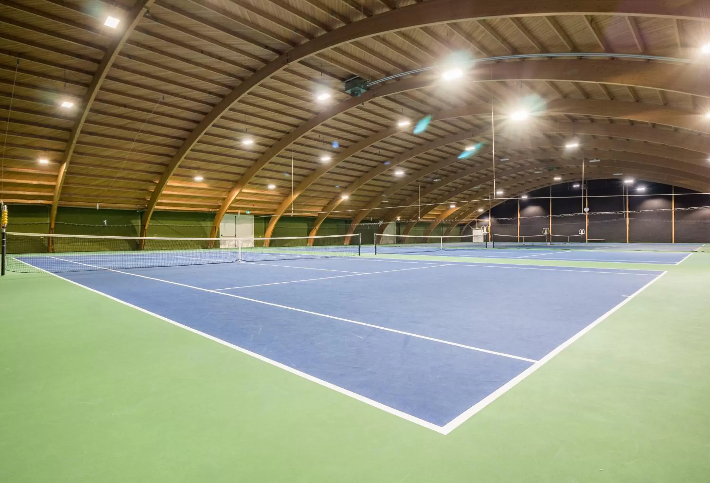 Tennis court, Tennis/Squash in Fletcher Resort-Hotel Zutphen