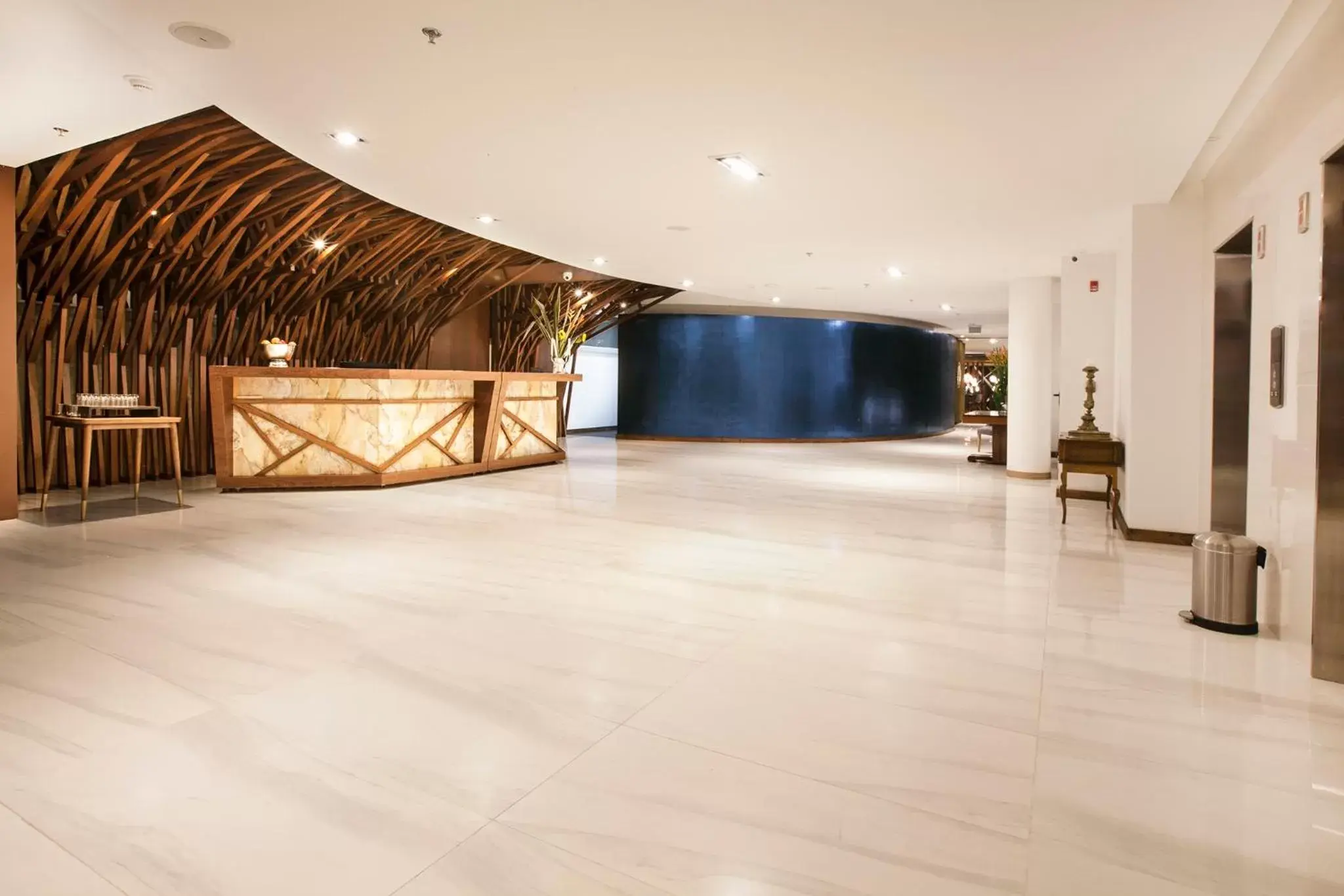 Lobby or reception, TV/Entertainment Center in Viaggio Medellín Grand Select