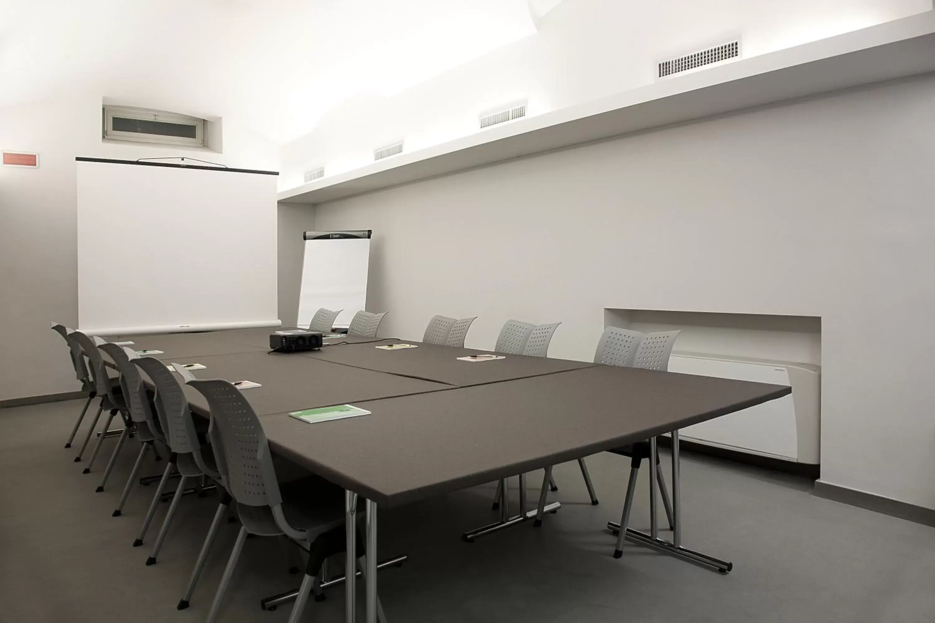 Meeting/conference room in Hotel Di Varese