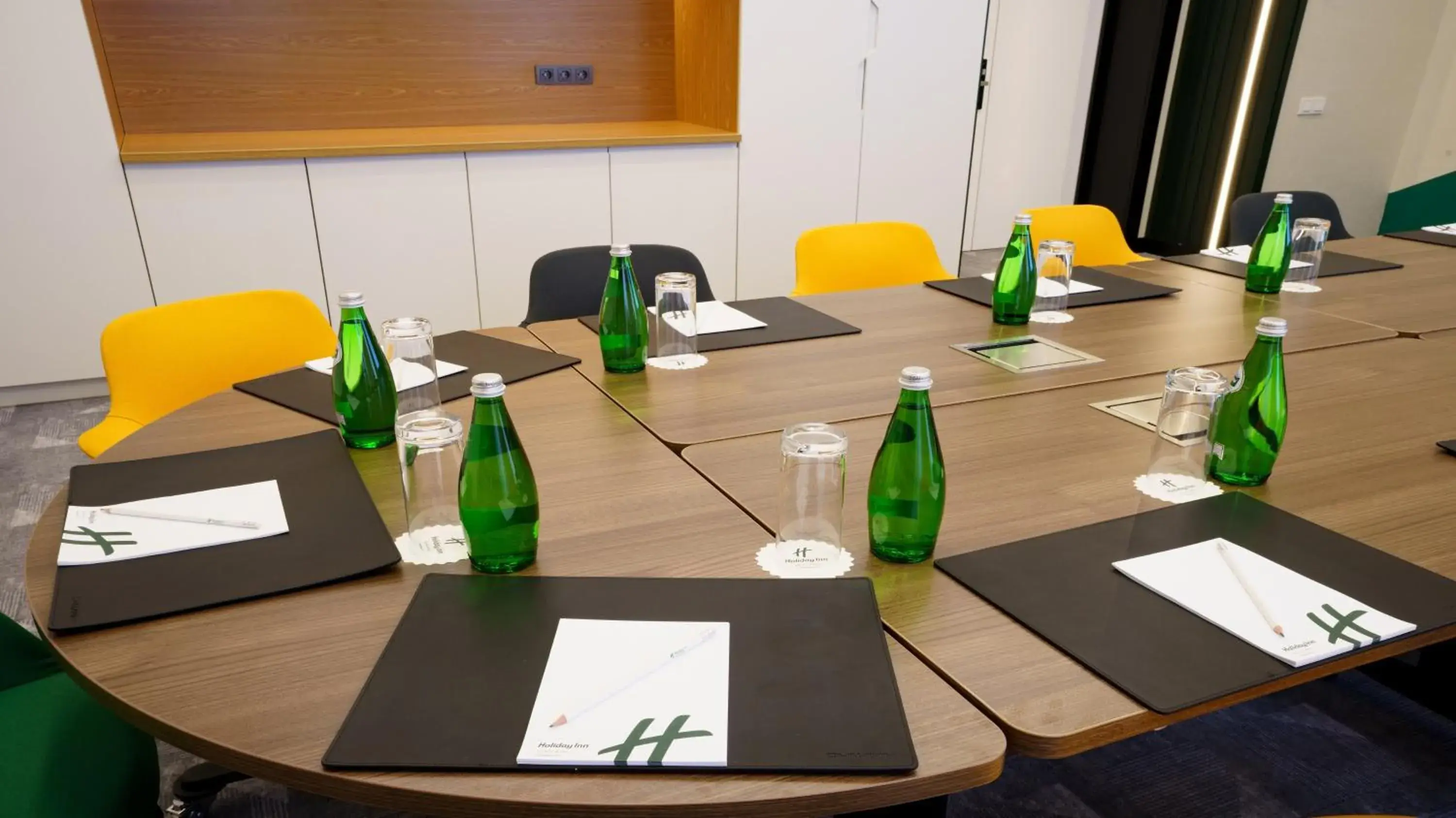 Meeting/conference room, Business Area/Conference Room in Holiday Inn Tashkent City, an IHG Hotel