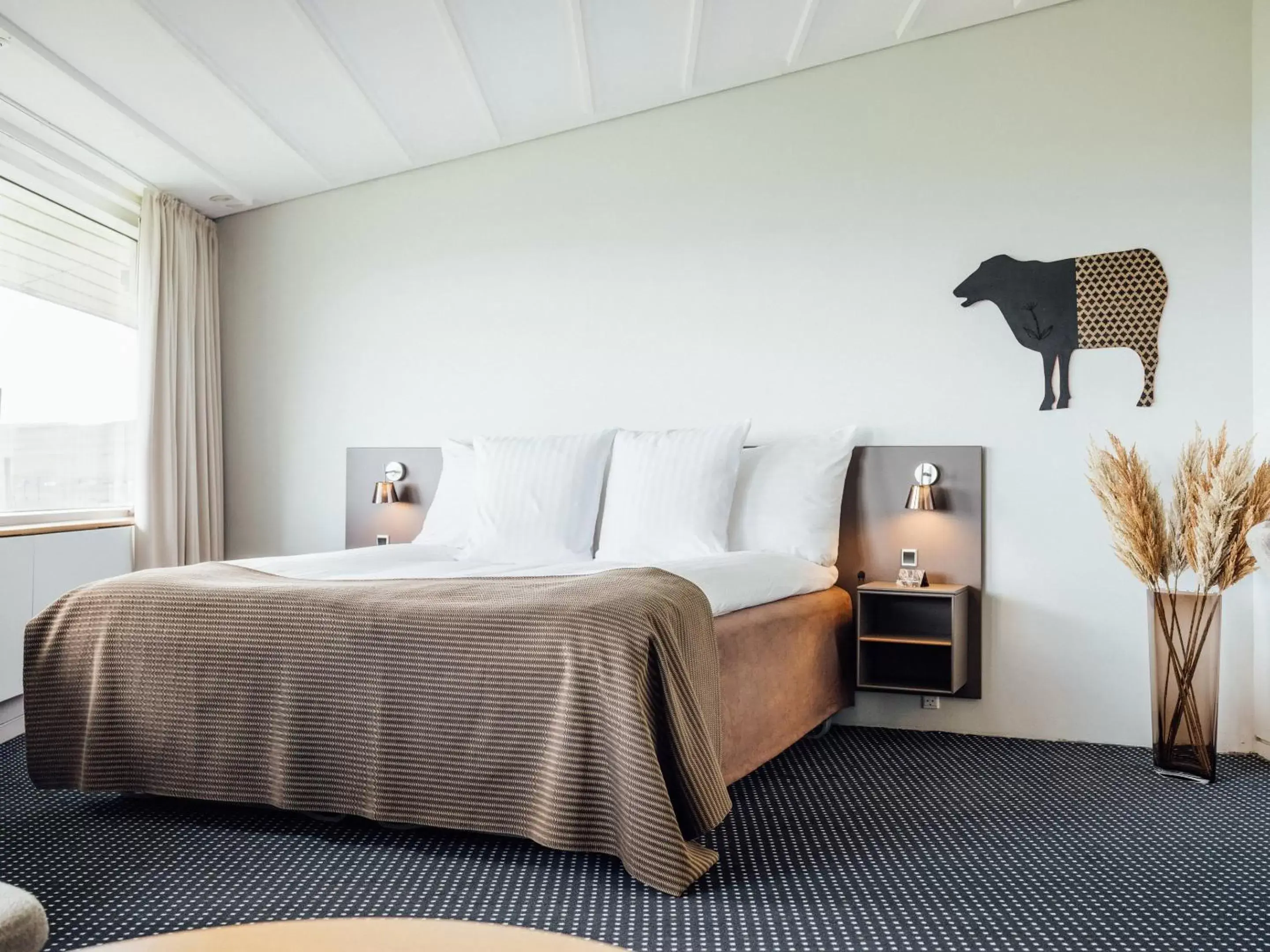 Bedroom, Bed in Hotel Føroyar