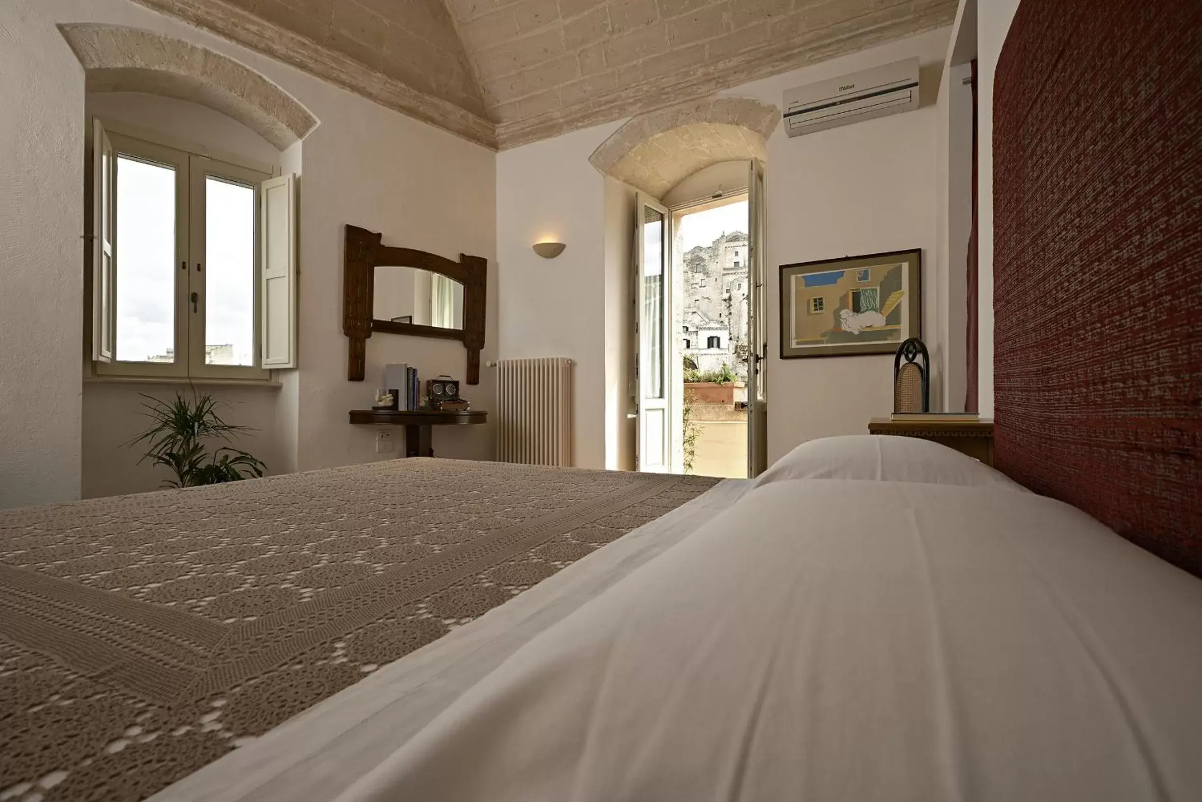 Photo of the whole room, Bed in Fra I Sassi Residence