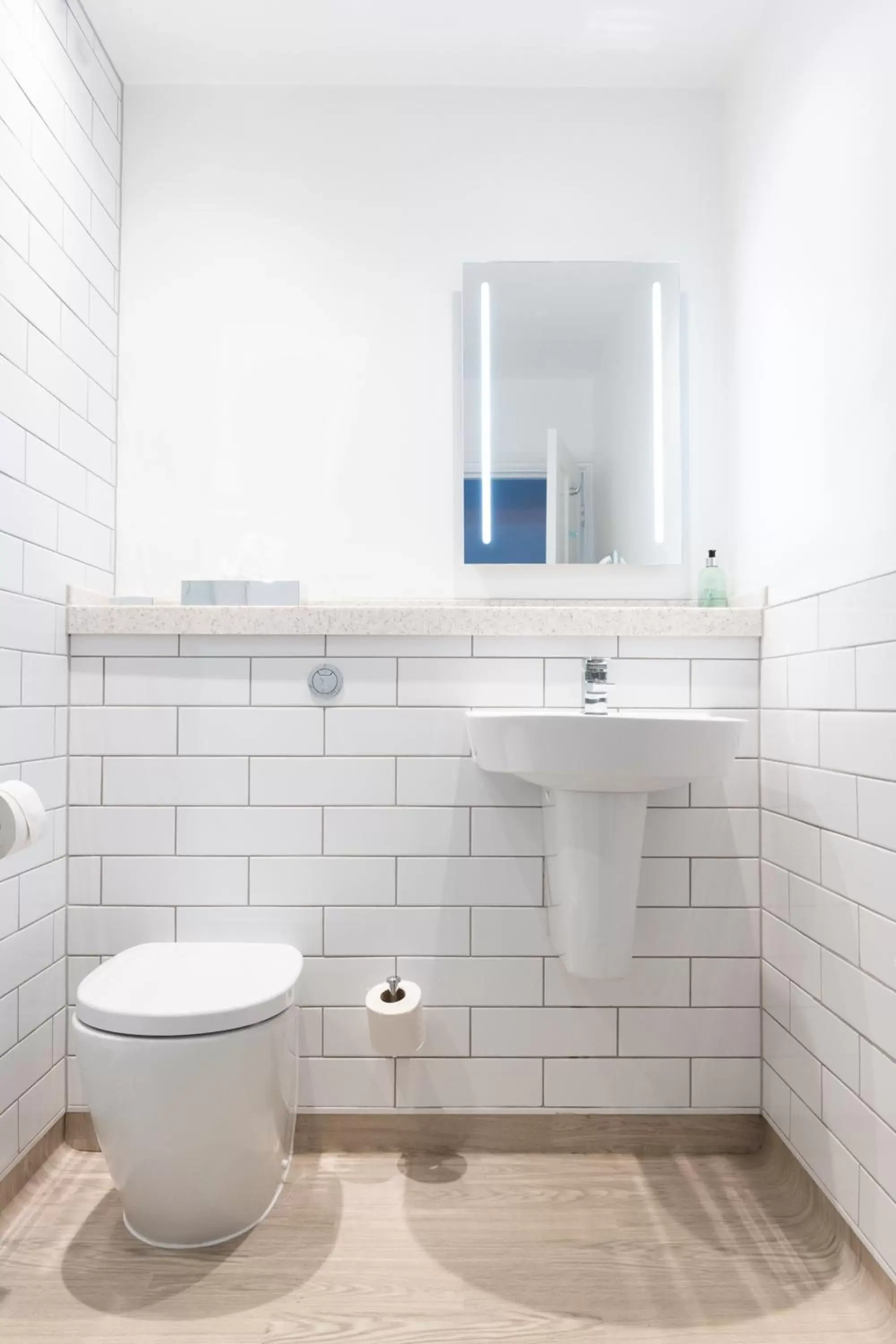 Bathroom in The Oatlands Chaser by Innkeeper's Collection