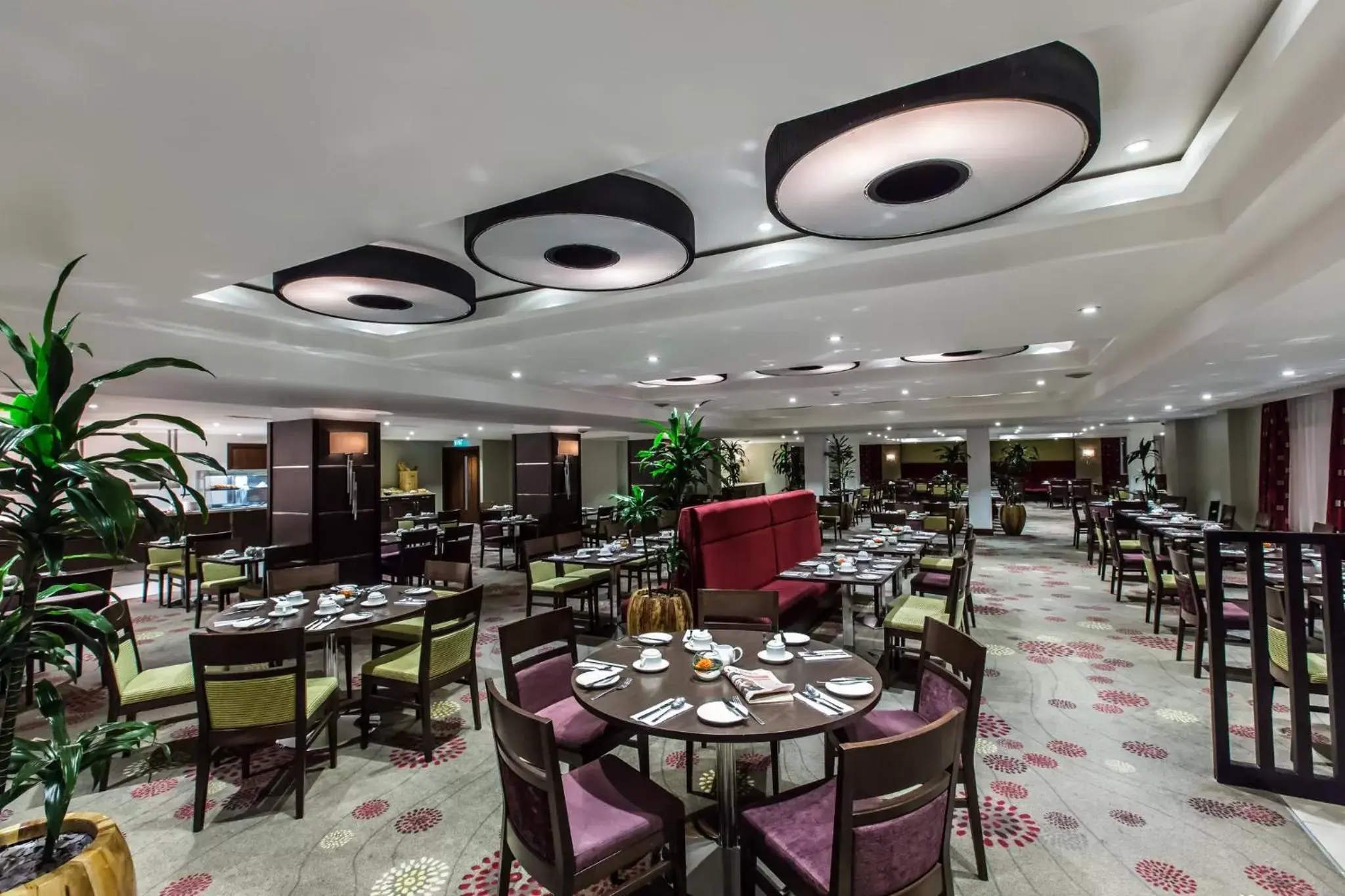 Restaurant/Places to Eat in Holiday Inn London Kensington High St., an IHG Hotel