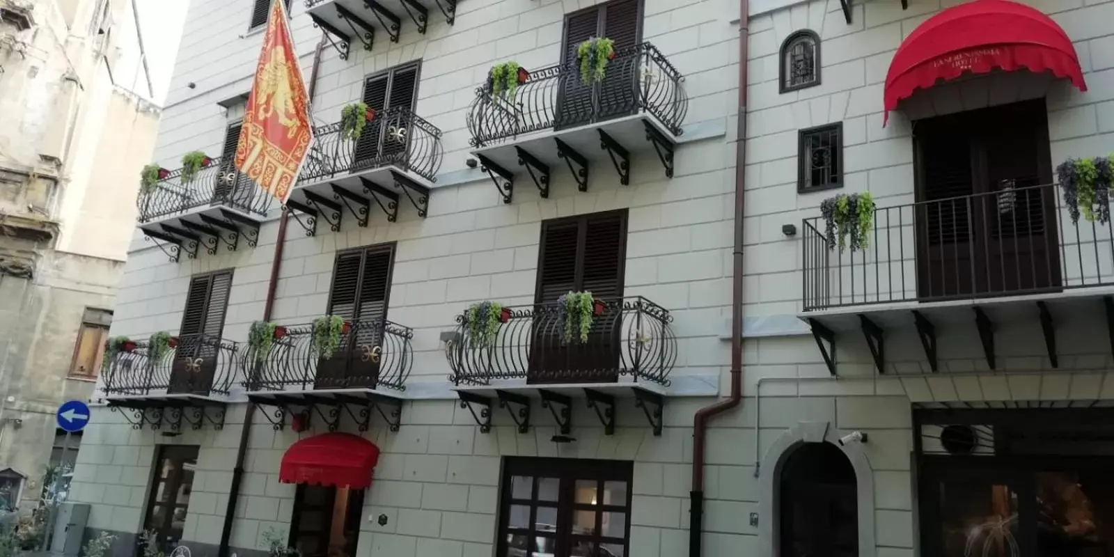 Property Building in La Serenissima Hotel
