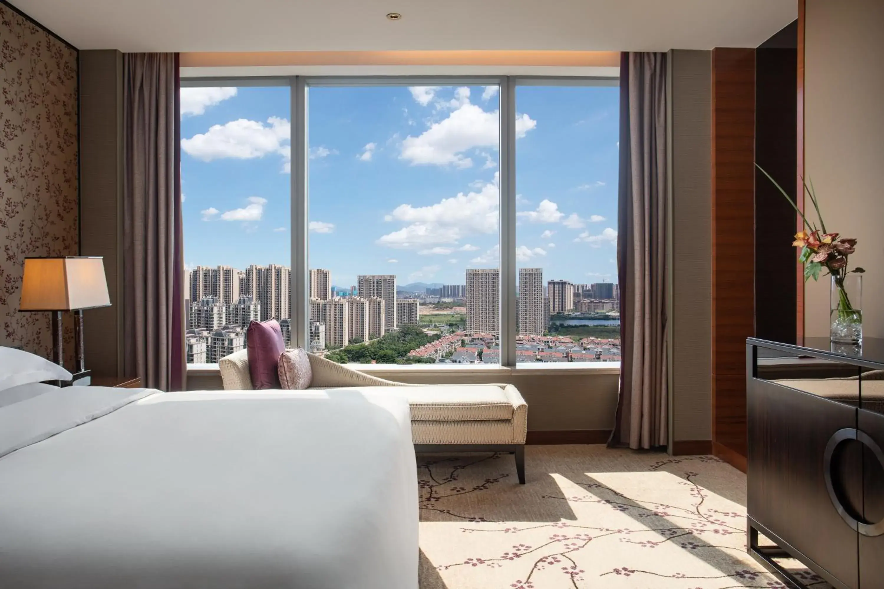 Crowne Plaza Huizhou, an IHG Hotel