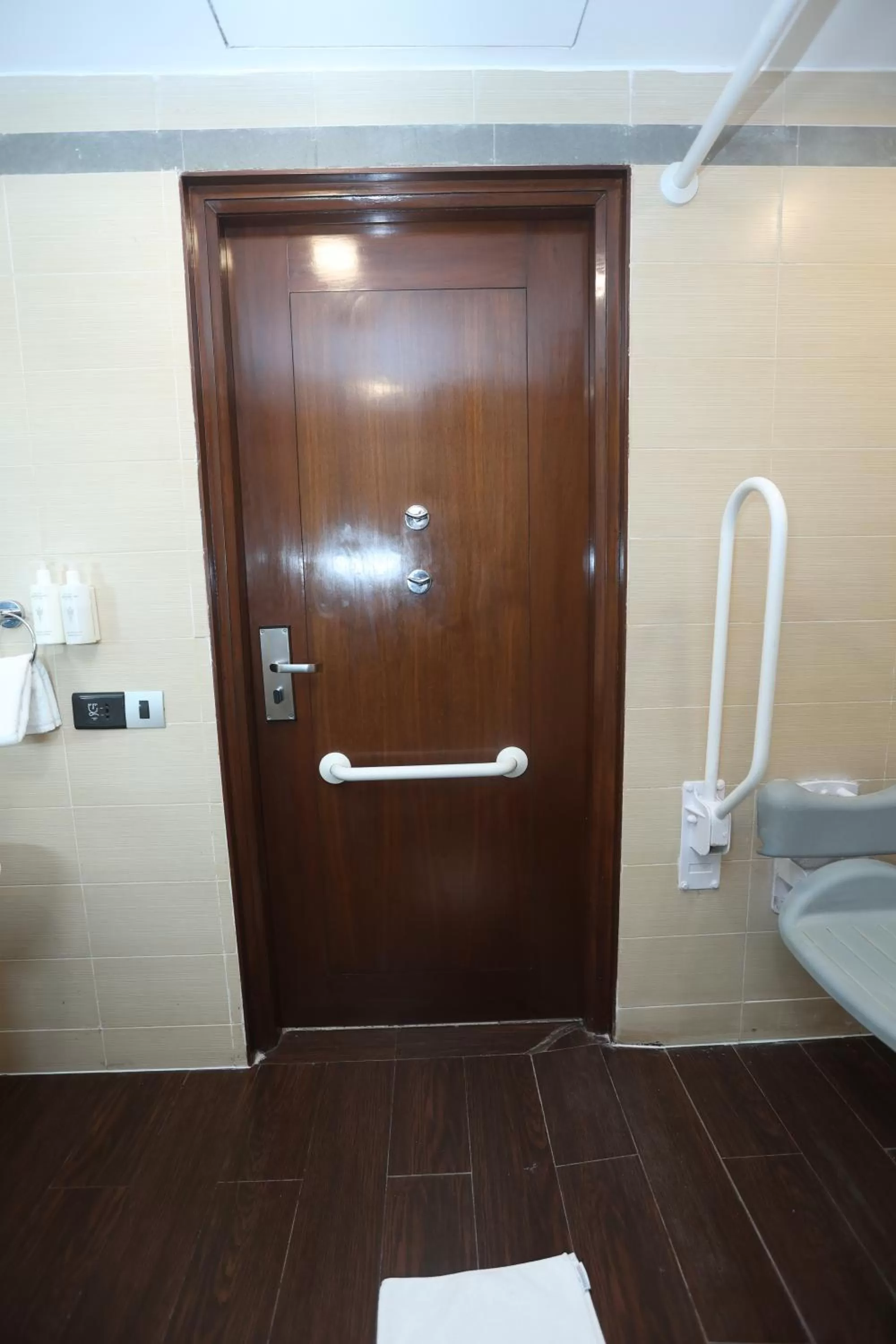 Bathroom in Hilton Garden Inn New Delhi/Saket