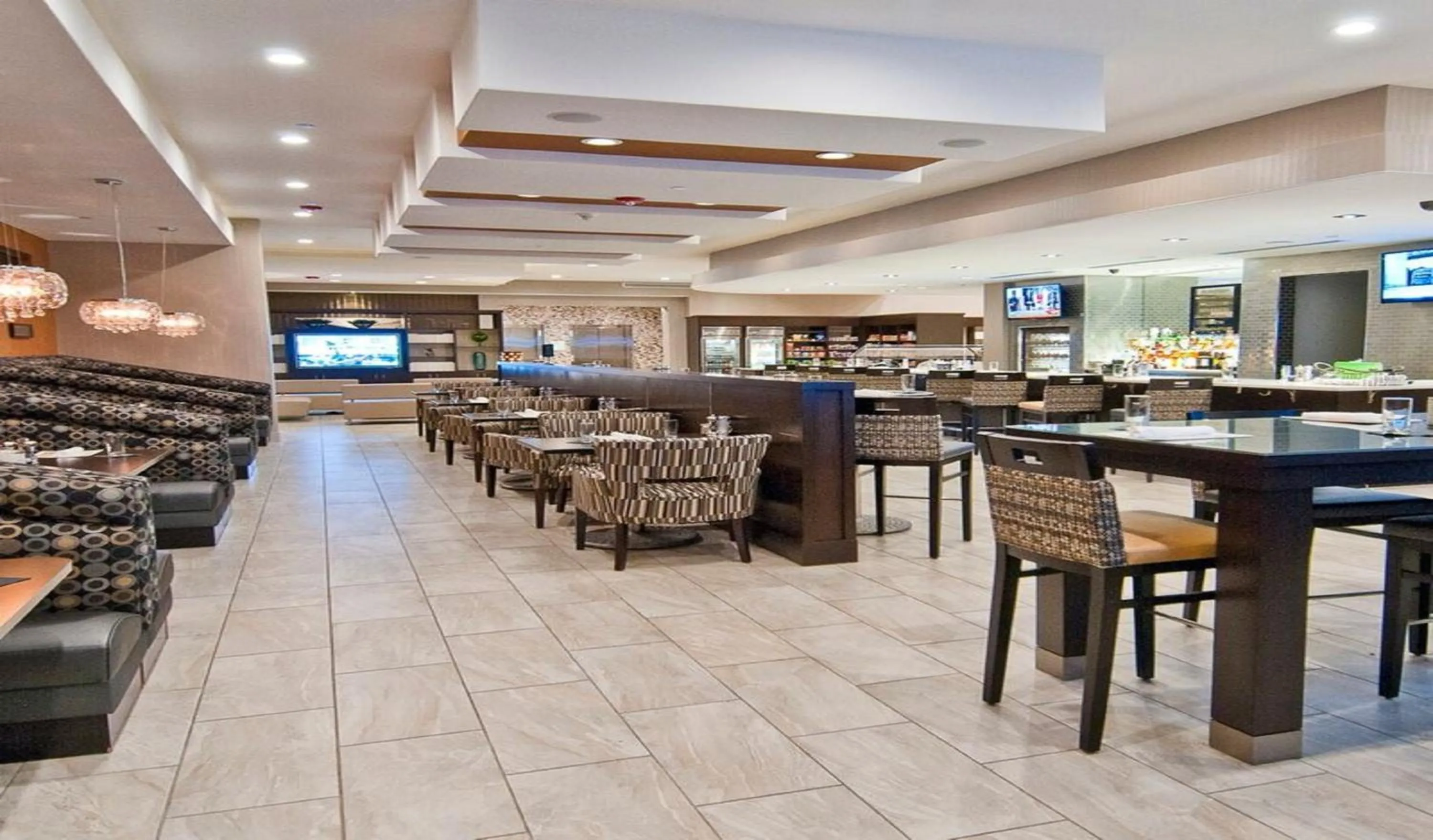 Restaurant/places to eat in Holiday Inn Austin Airport by IHG