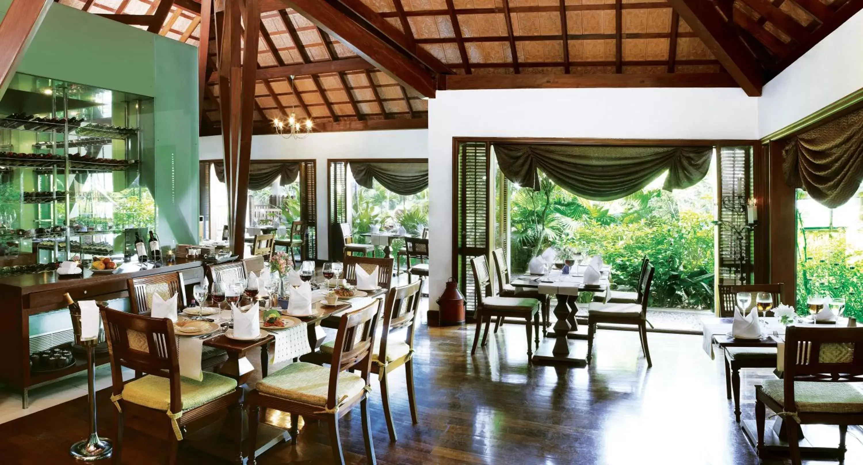 Restaurant/Places to Eat in Taj Green Cove Resort and Spa Kovalam