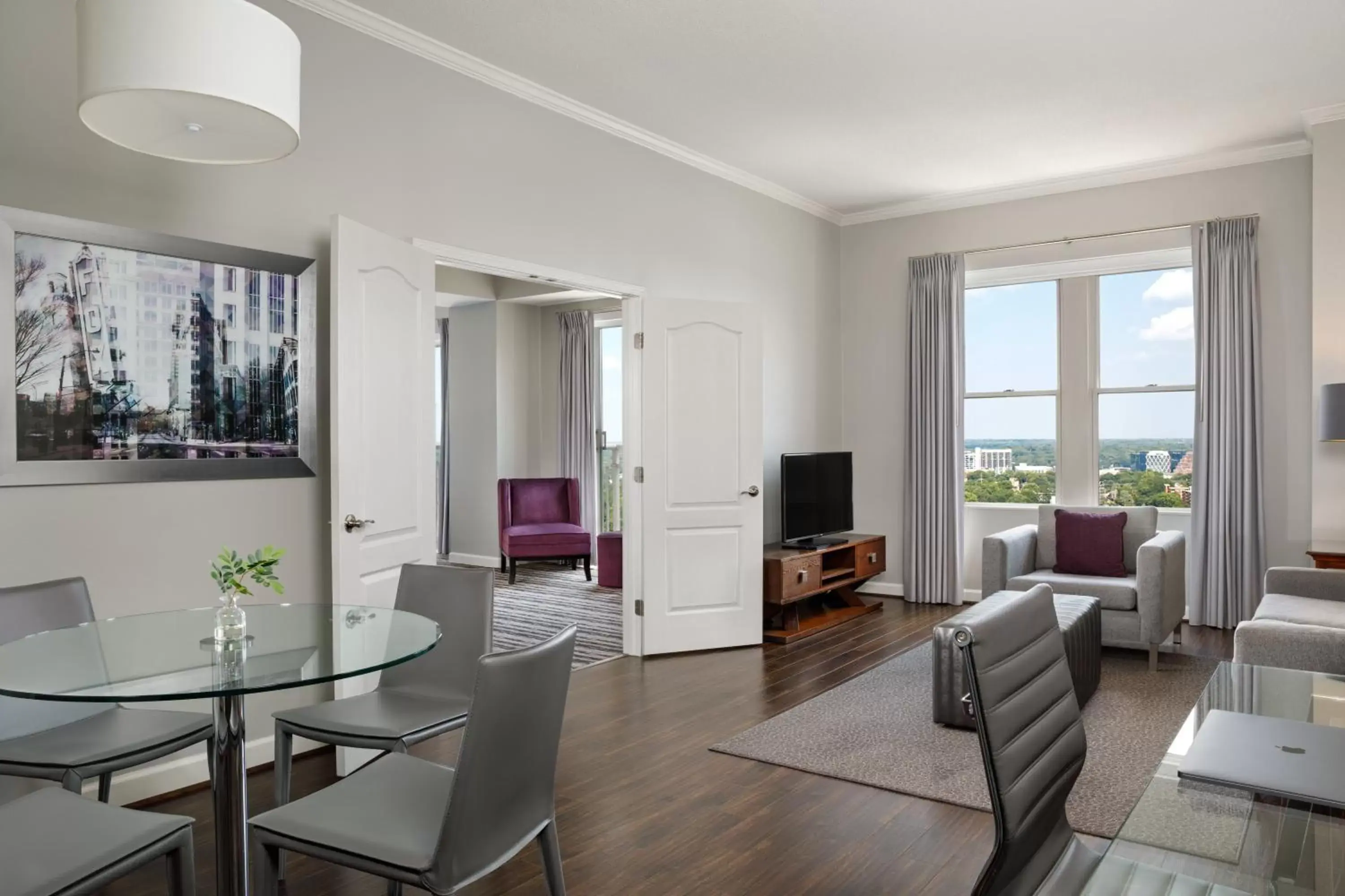 Living room, Seating Area in The Georgian Terrace