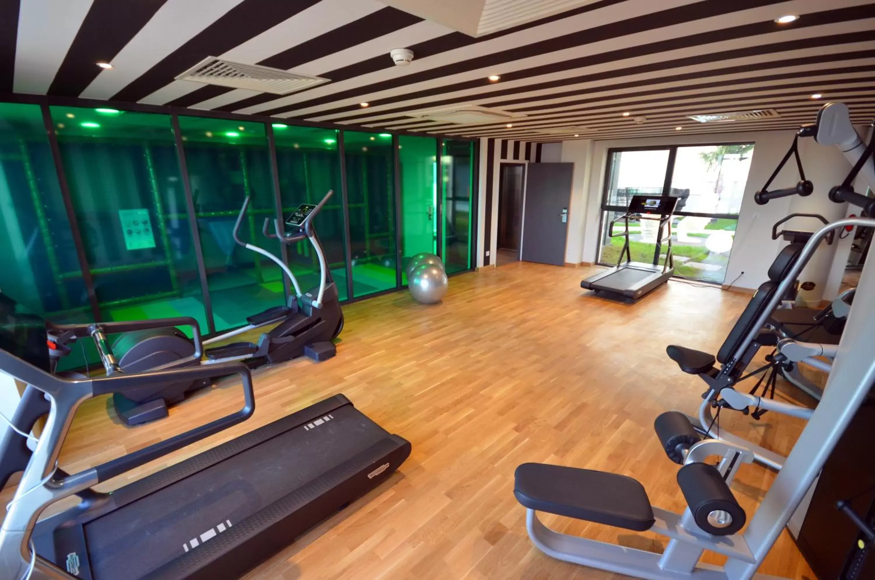 Fitness centre/facilities in Holiday Inn Dijon Toison D'or by IHG Fitness centre/facilities in Holiday Inn Dijon Toison D'or by IHG
