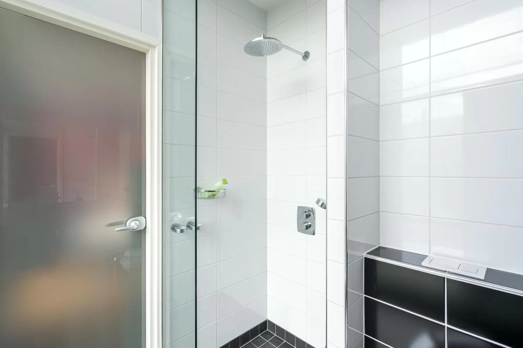 Bathroom in Hiisi Hotel Helsinki Jätkäsaari