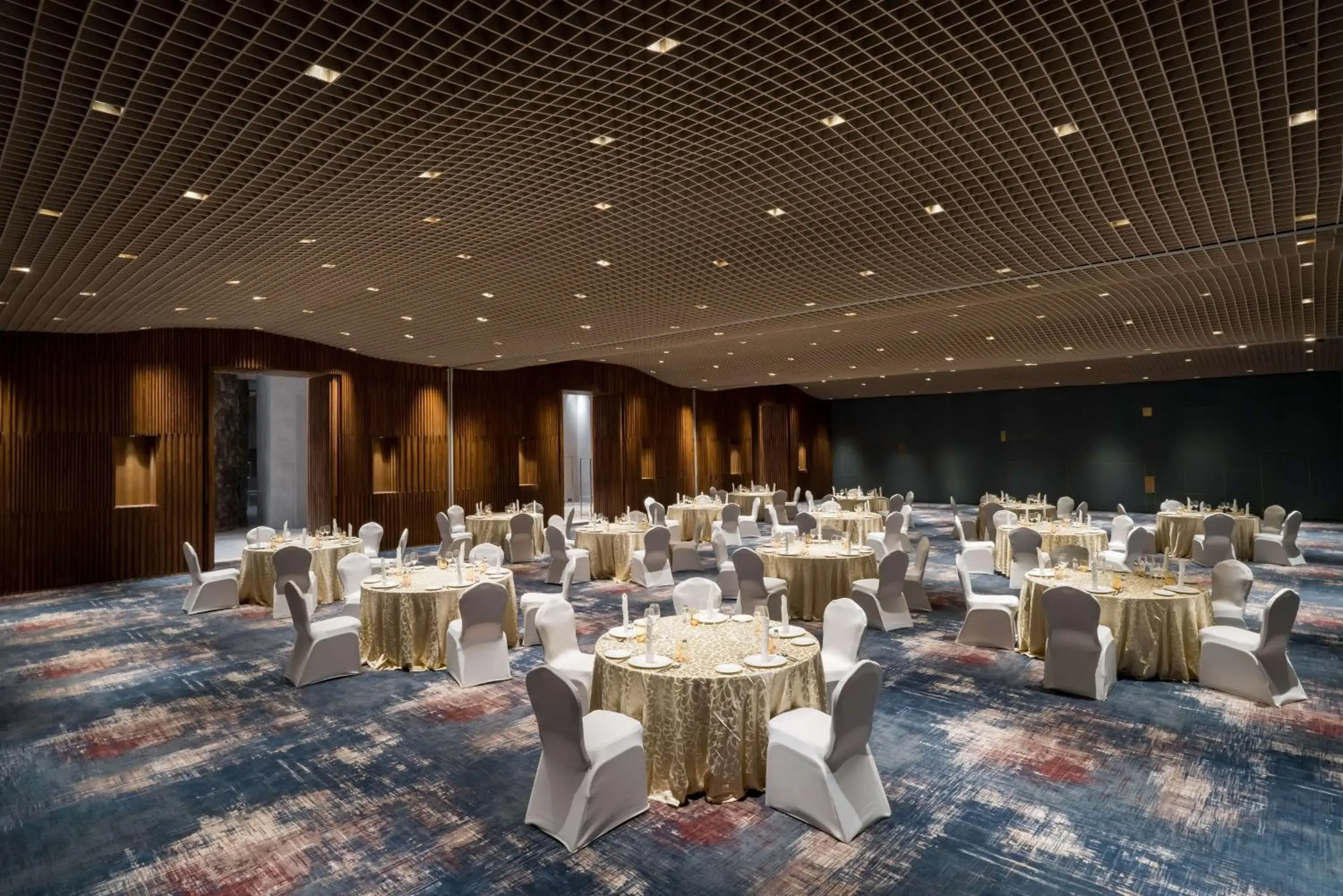 Banquet/Function facilities, Banquet Facilities in Radisson Resort and Spa Lonavala