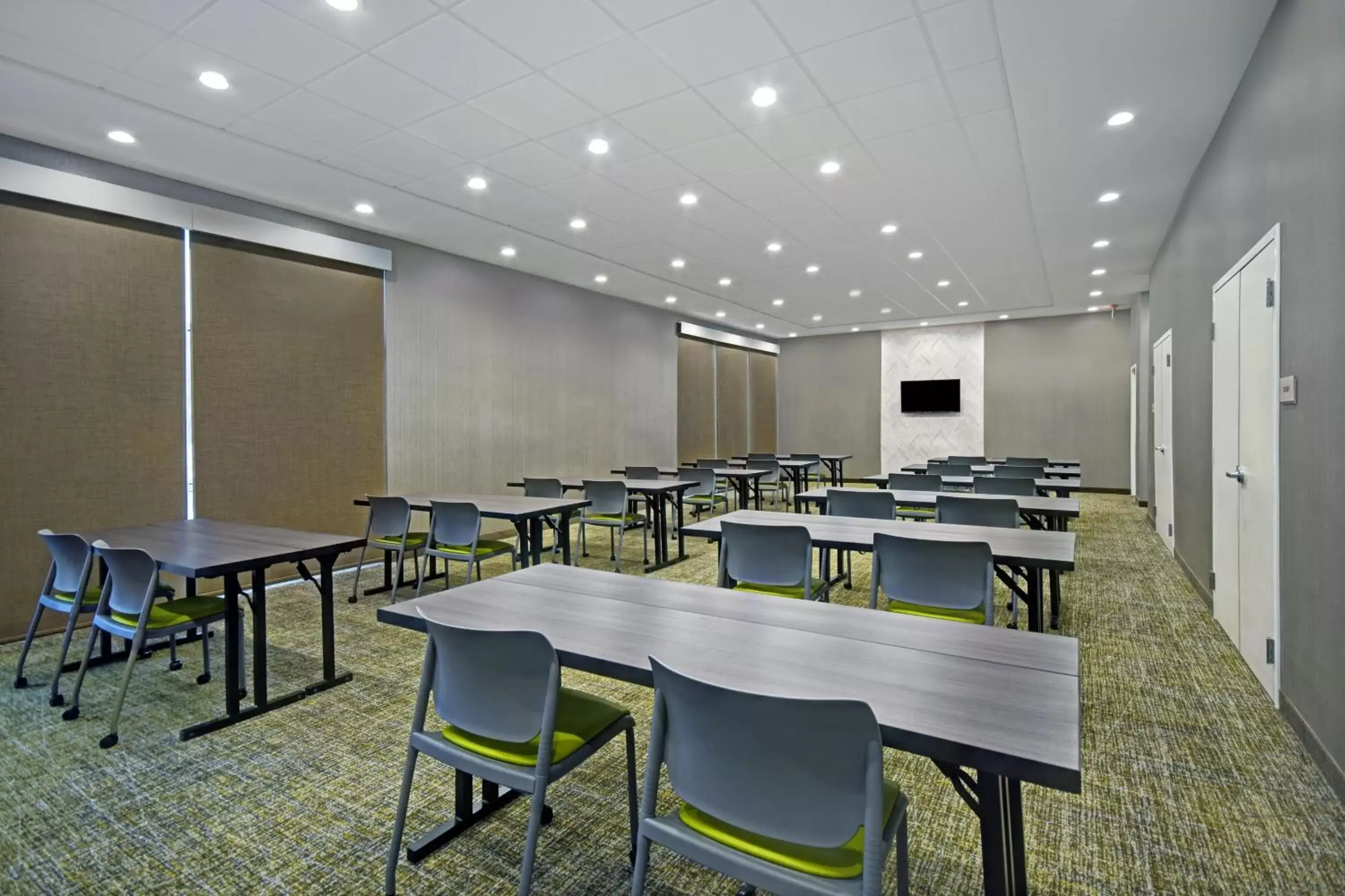 Meeting/conference room in SpringHill Suites by Marriott Hartford Cromwell