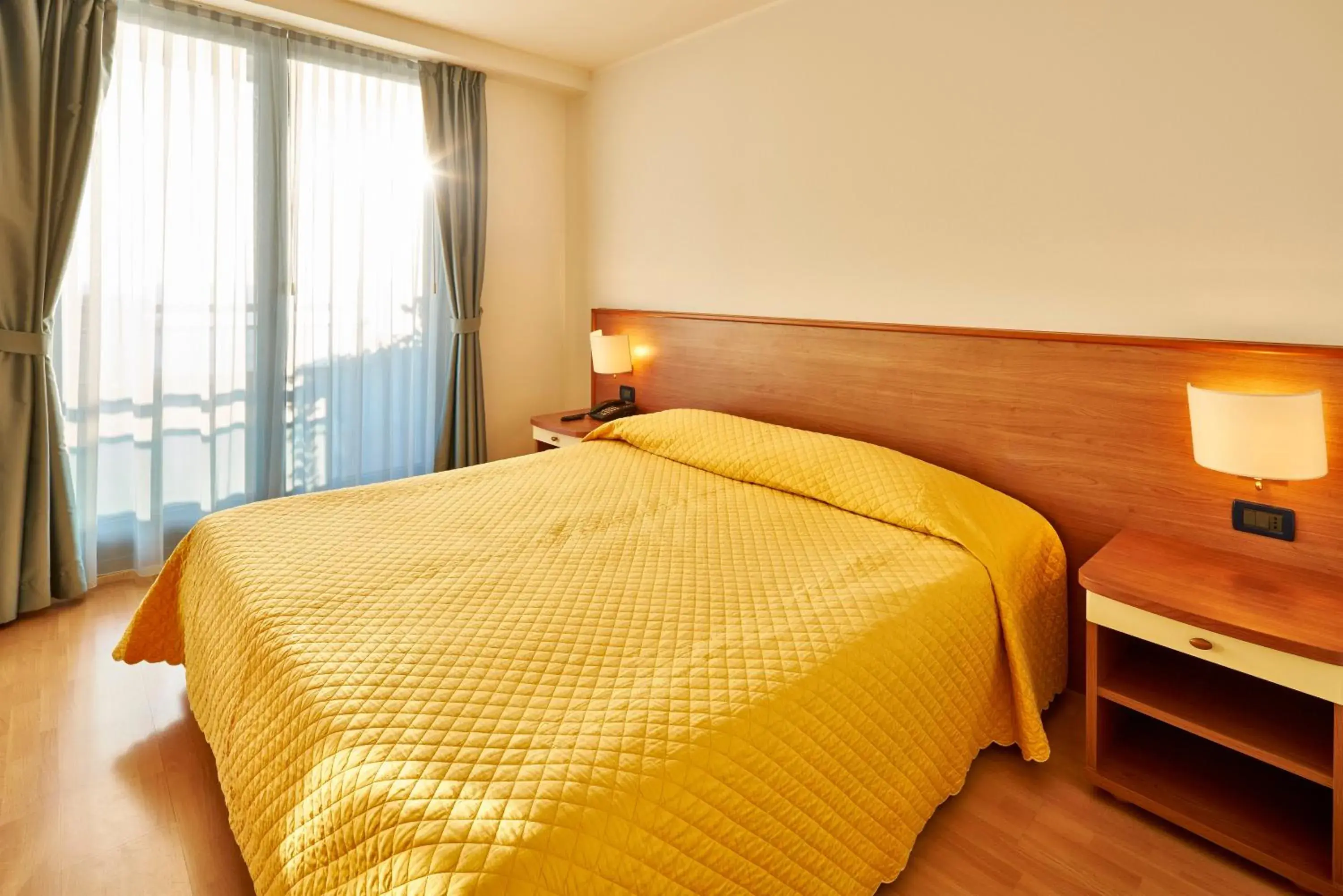 Bed in Hotel Fonzari