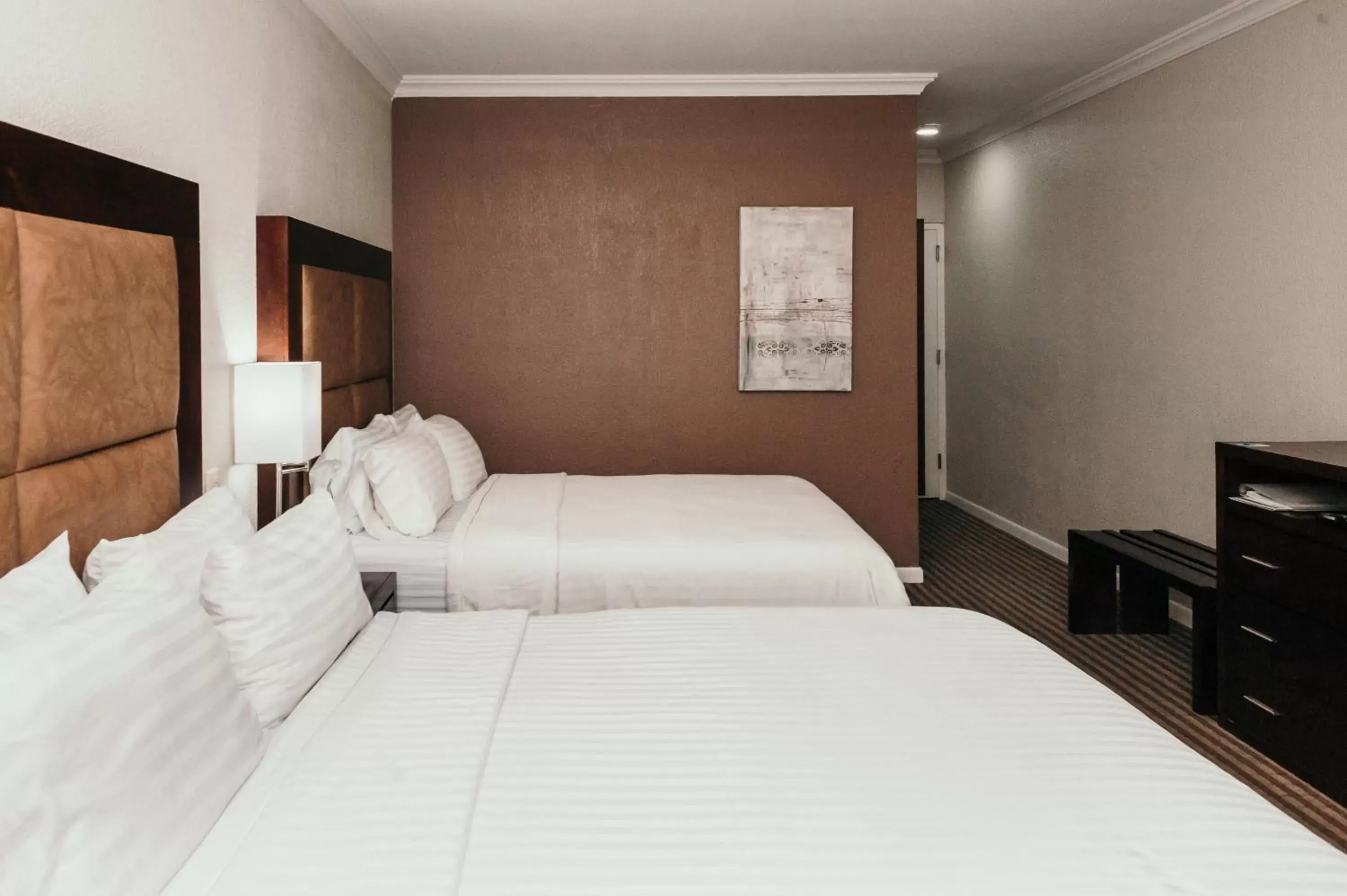 Standard Room with King and Queen Bed in Holiday Inn Durango, an IHG Hotel Standard Room with King and Queen Bed in Holiday Inn Durango, an IHG Hotel